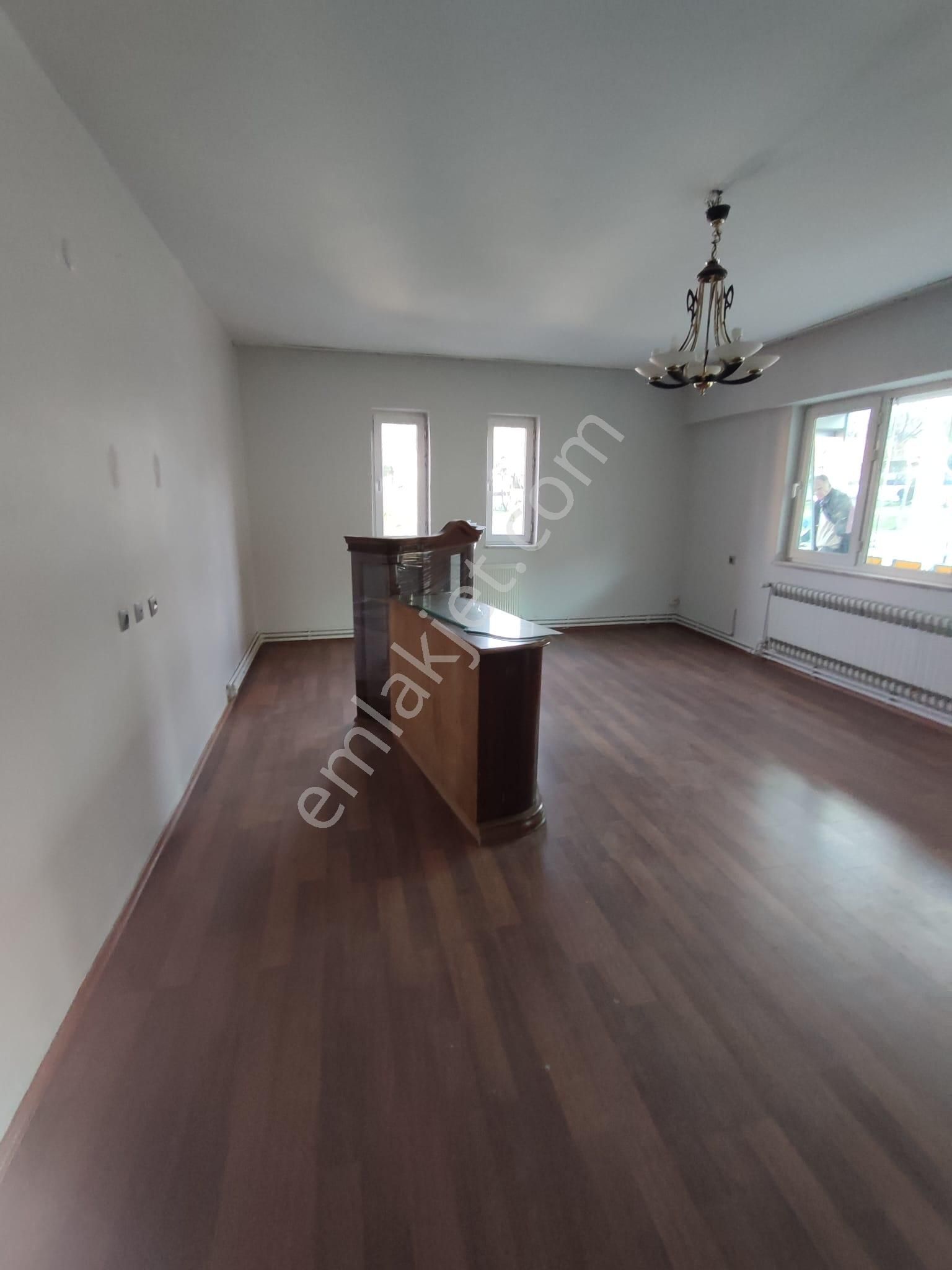 Kaan Emlaktan Kınıklı Bursa Caddesine Yakın Arakat 3+1 Öncephe Depozitosuz Daire - Görsel 5