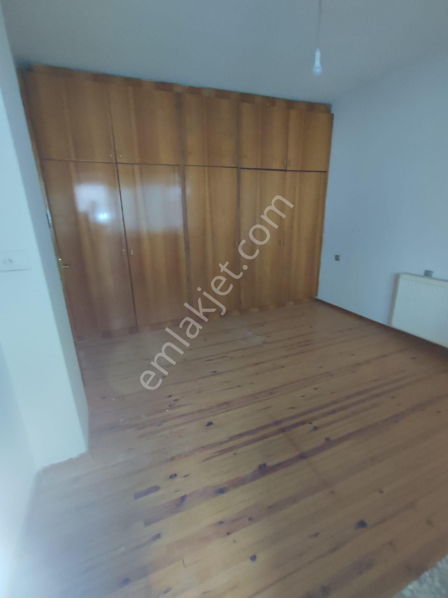 Kaan Emlaktan Kınıklı Bursa Caddesine Yakın Arakat 3+1 Öncephe Depozitosuz Daire - Görsel 7