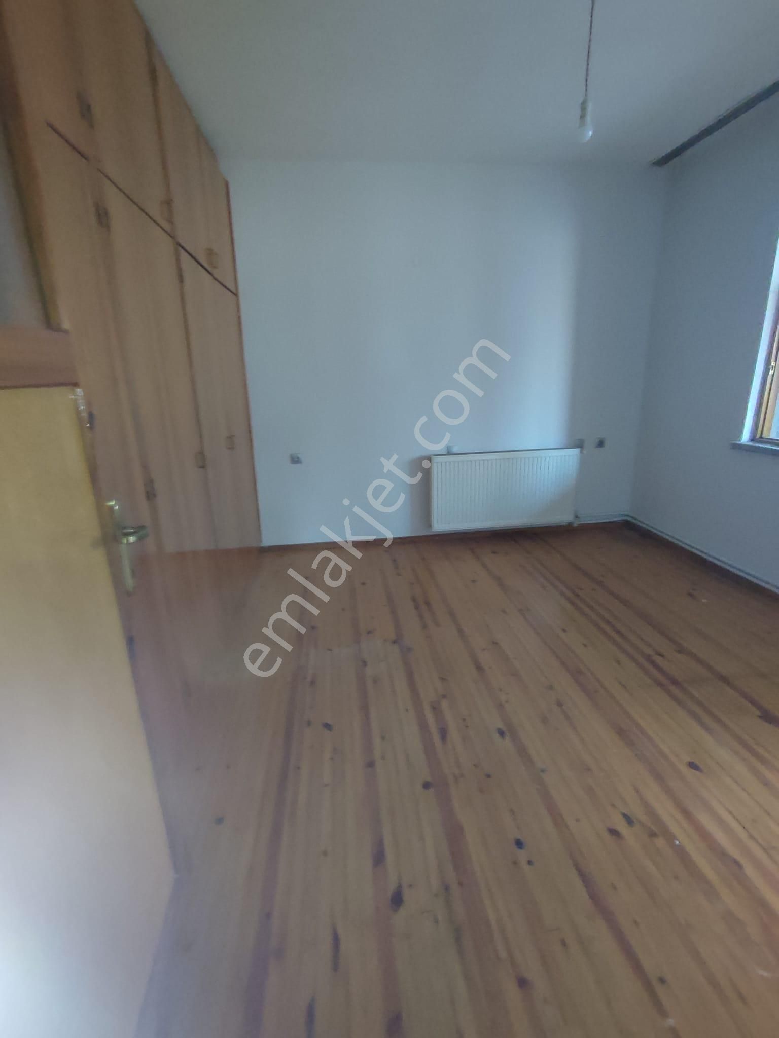 Kaan Emlaktan Kınıklı Bursa Caddesine Yakın Arakat 3+1 Öncephe Depozitosuz Daire - Görsel 6