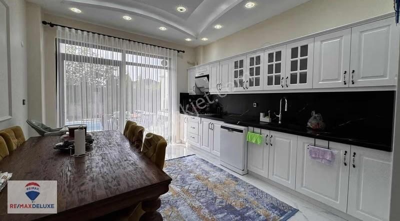 Kartepe Fsm'de Satılık 4+1 Havuzlu Lüks Müstakil Kiralık Villa - Görsel 20