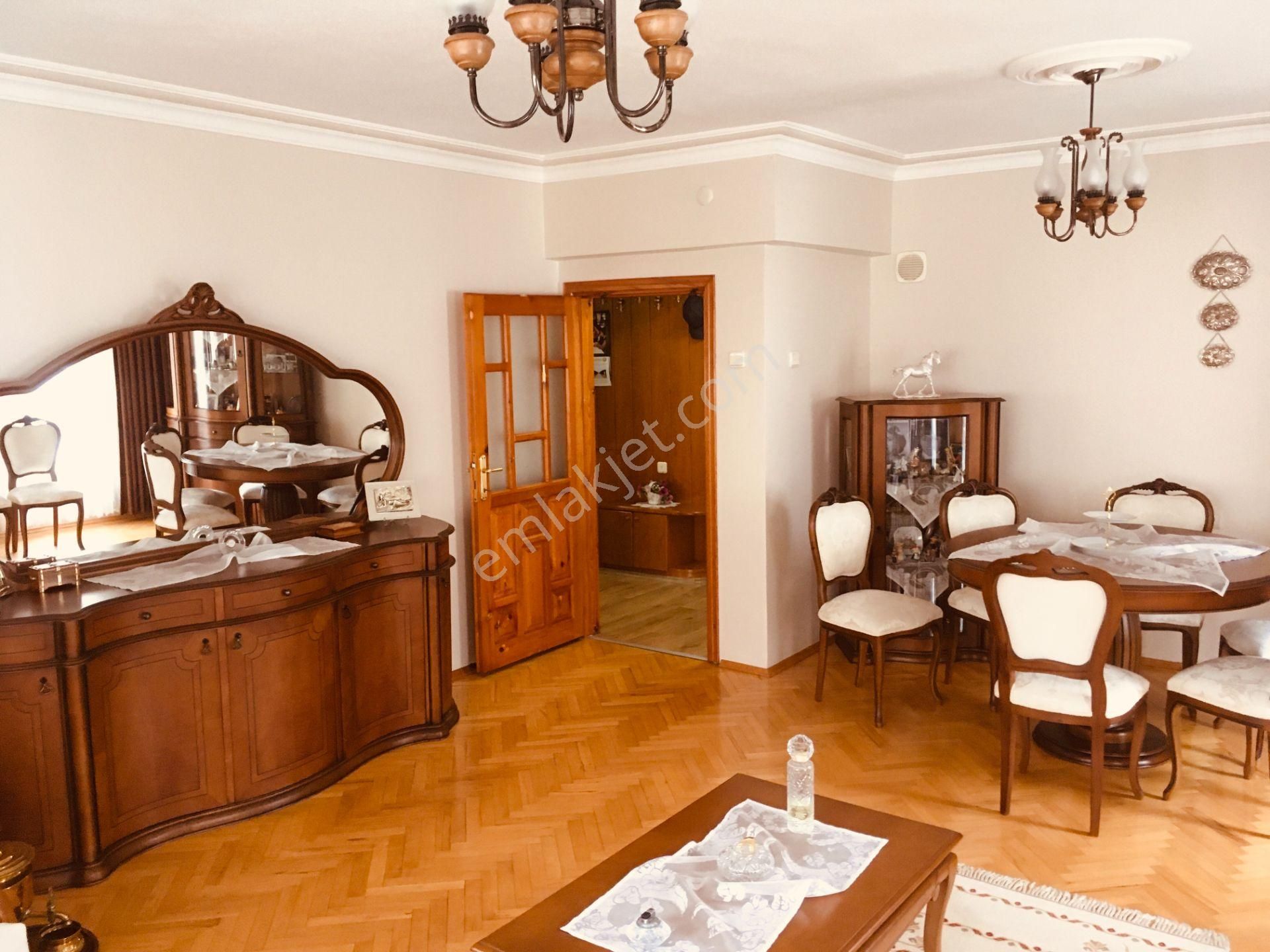 Barış Mahallesi Yıldız Bilge Sitesi İçerisinde 3+1 Kombili Daire - Görsel 12