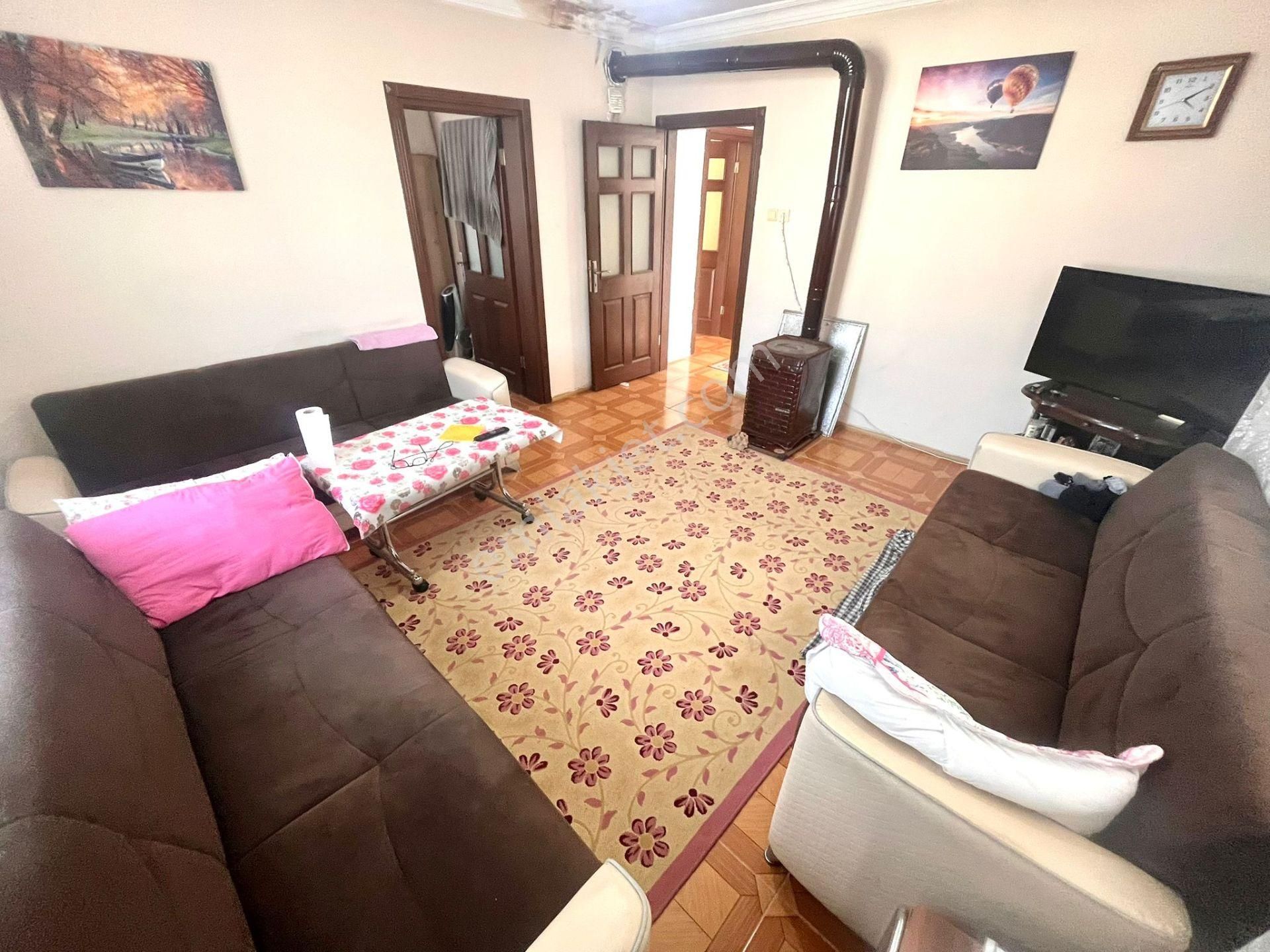 Yüksel'den Kadıköy'de Öncephe İçi Yenilenmiş 2+1 Satılık Daire* - Görsel 9