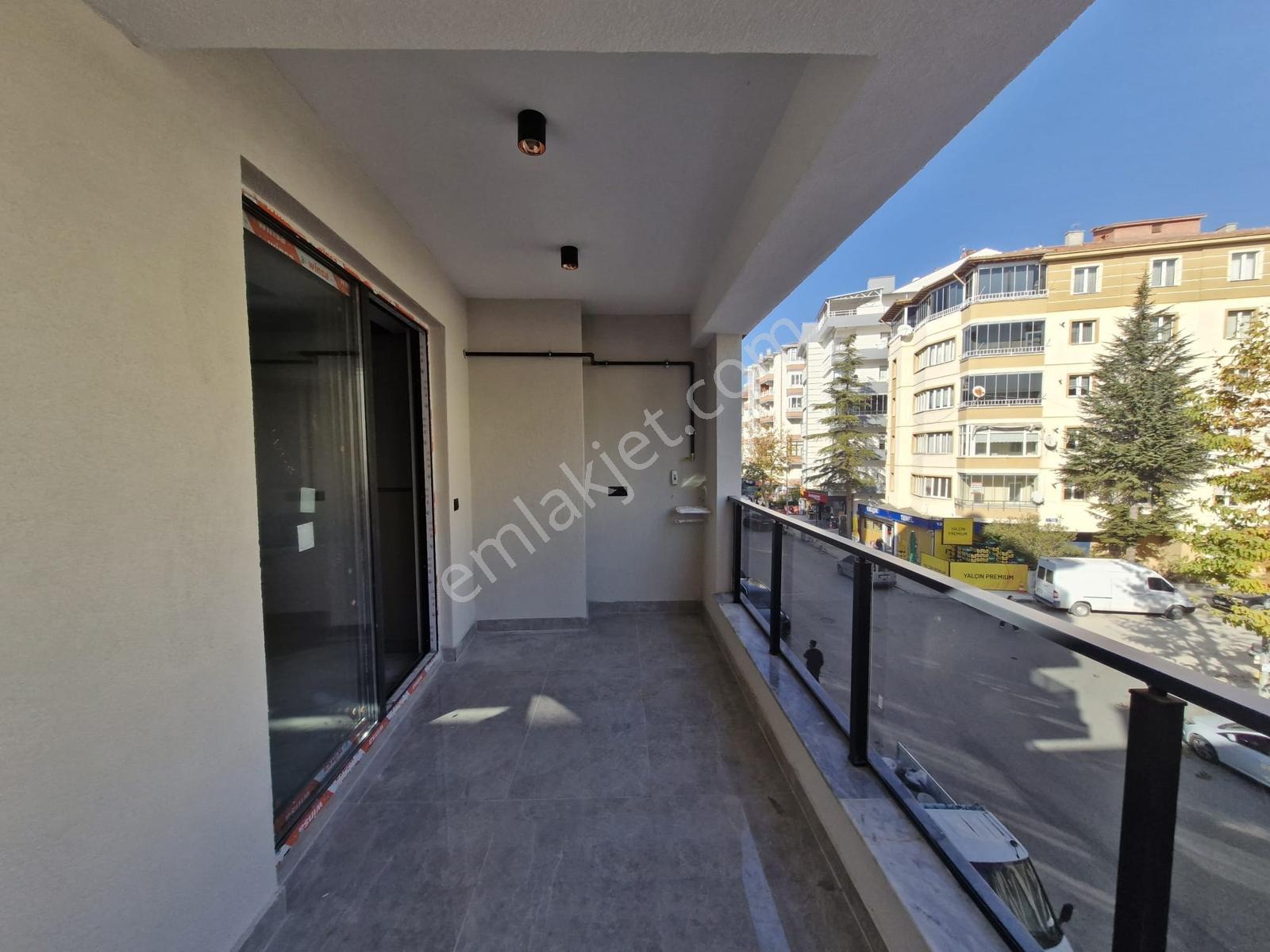 Şenyurt Cad. Migros Yanı 3+1 Satılık Lüx Daireler - Görsel 11