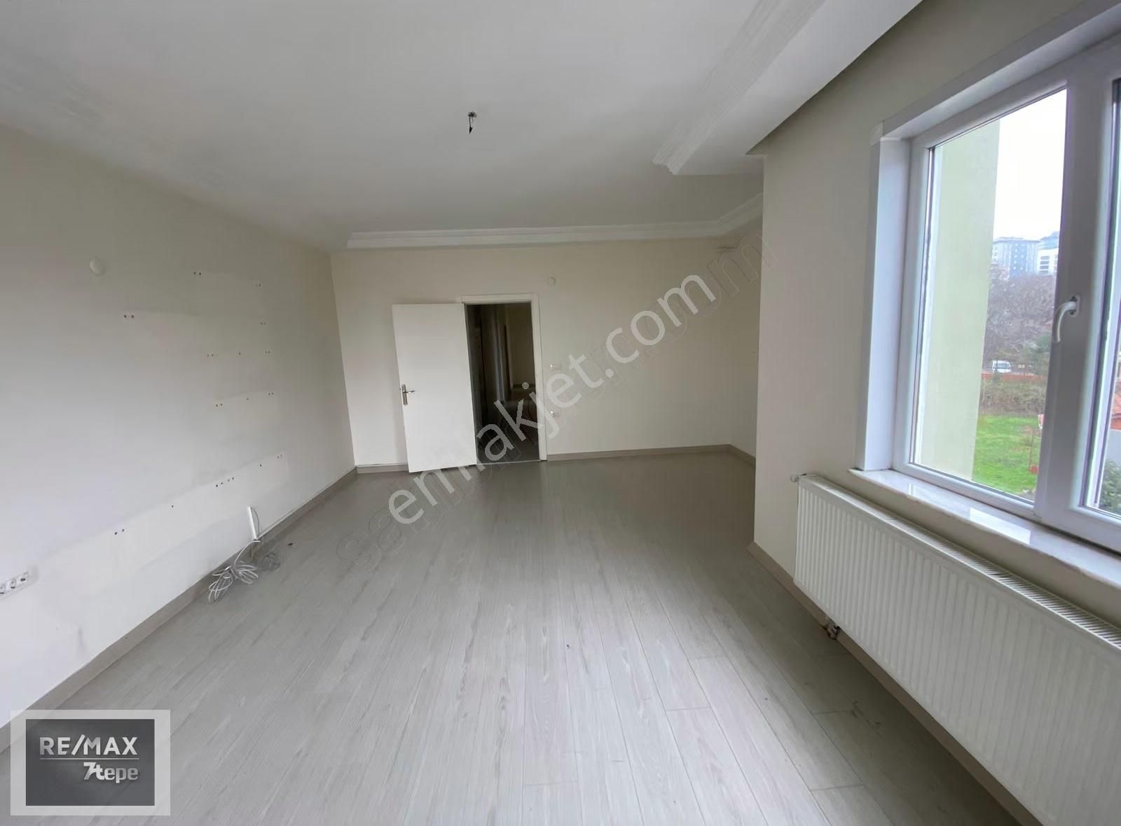 Medipol Üni. Yanı Kavacıkta Geniş Metrajlı Kiralık 3+1 Ara Kat - Görsel 10