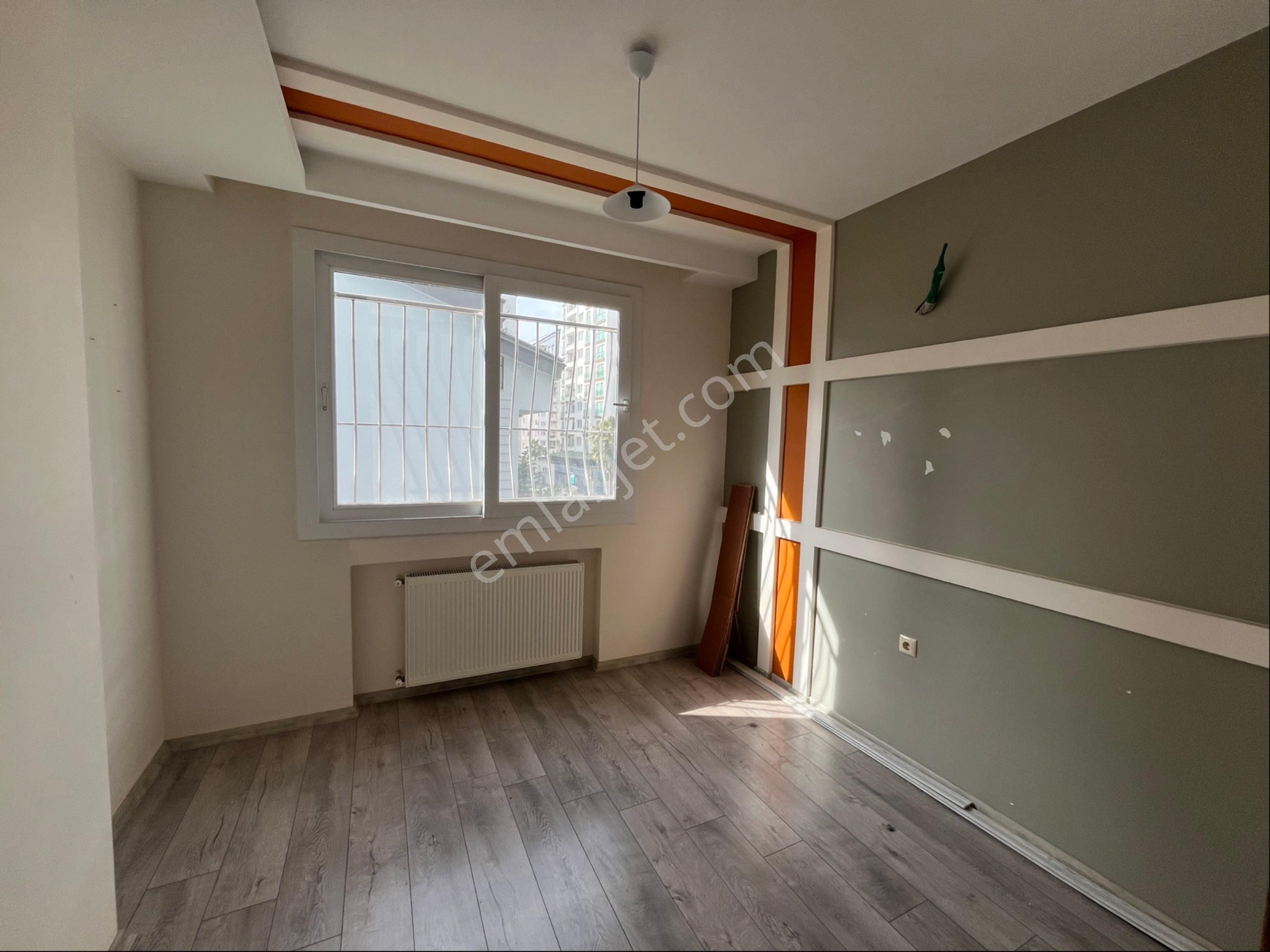 100. Yıl Diş Hastanesi Civarı Kombili Satılık Daire - Görsel 8