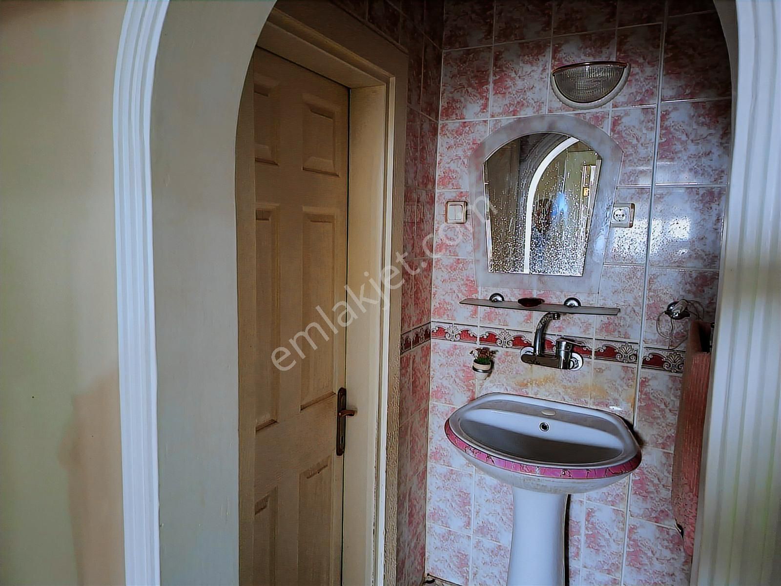 - Dükkacı - Belh Kavşağı İl Jandarma Civarı Geniş 2+1 Daire - Görsel 10