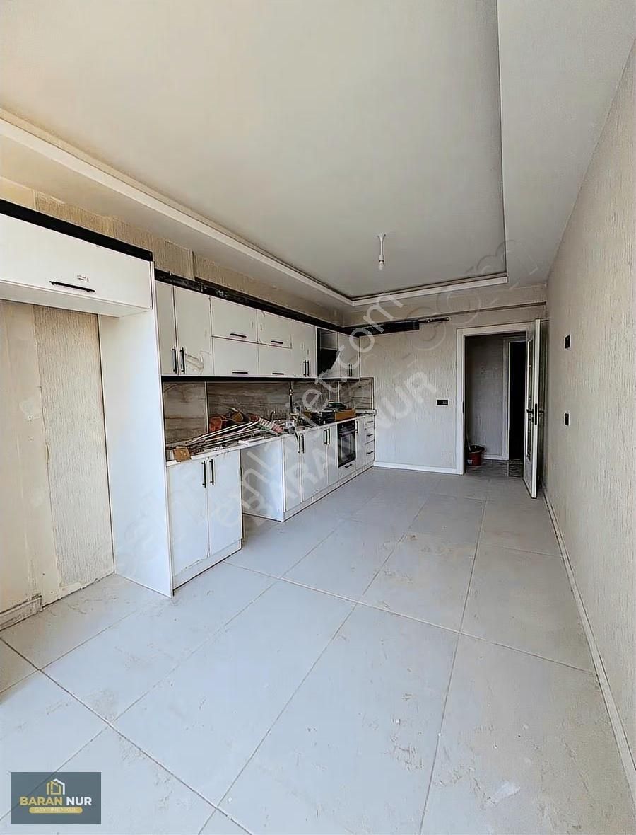 Erenköy Mah. Sıfır 4+1 Teraslı Ayrı Girişli Dublex ! - Görsel 9