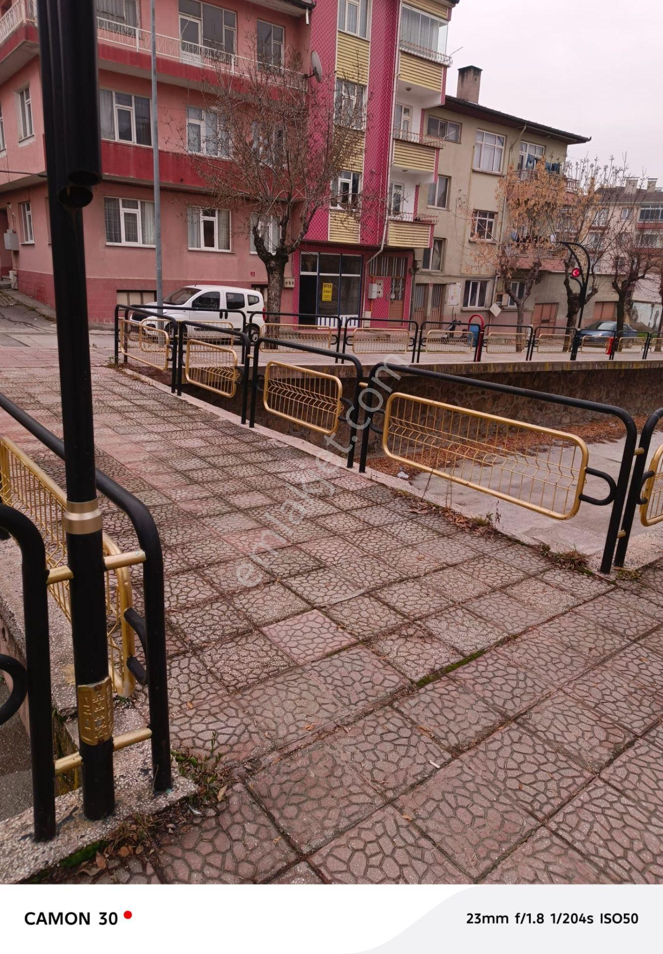 Şeh Mahallesinde Ana Cad.satılık Daire - Görsel 16