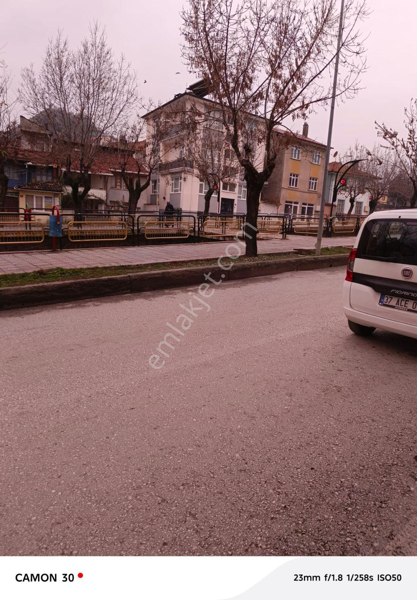 Şeh Mahallesinde Ana Cad.satılık Daire - Görsel 8
