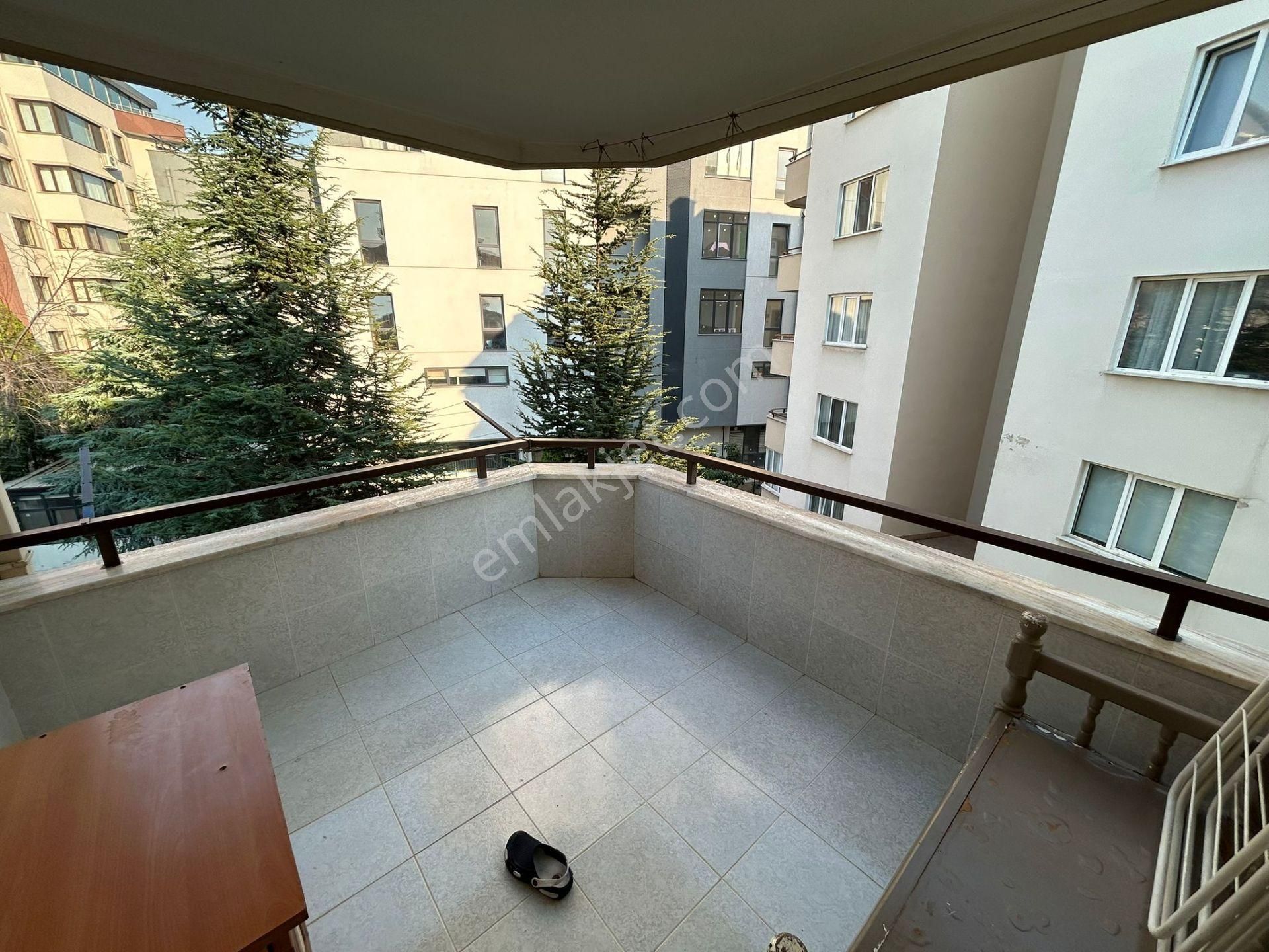 Barış Mahallesi Fsm Metro İstasyonuna Yakın, Havuzlu 3+1 Daire - Görsel 16