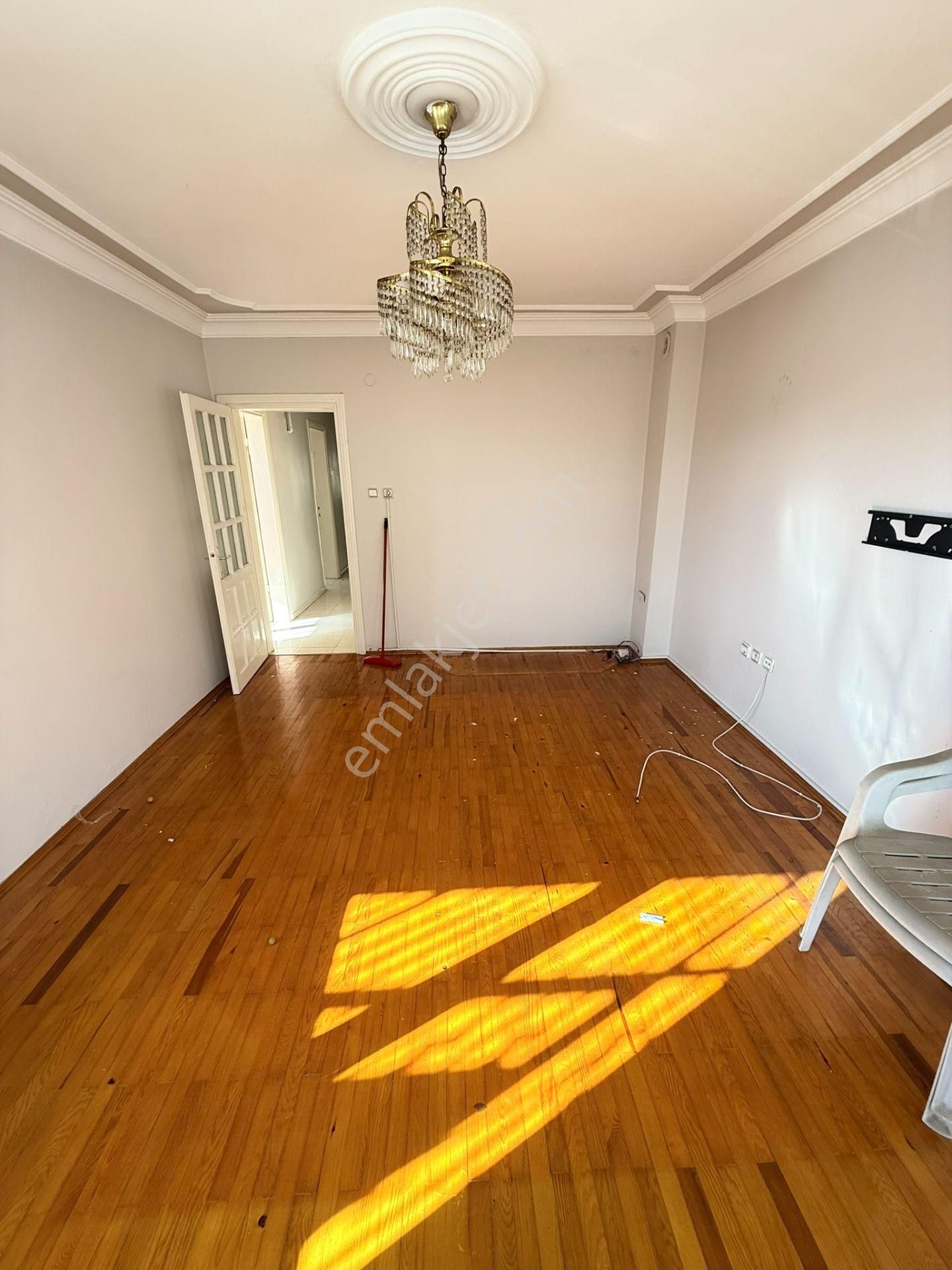 Lider'den Yeni Mahallede 3+1 Doğalgazlı Kiralık Daire - Görsel 8