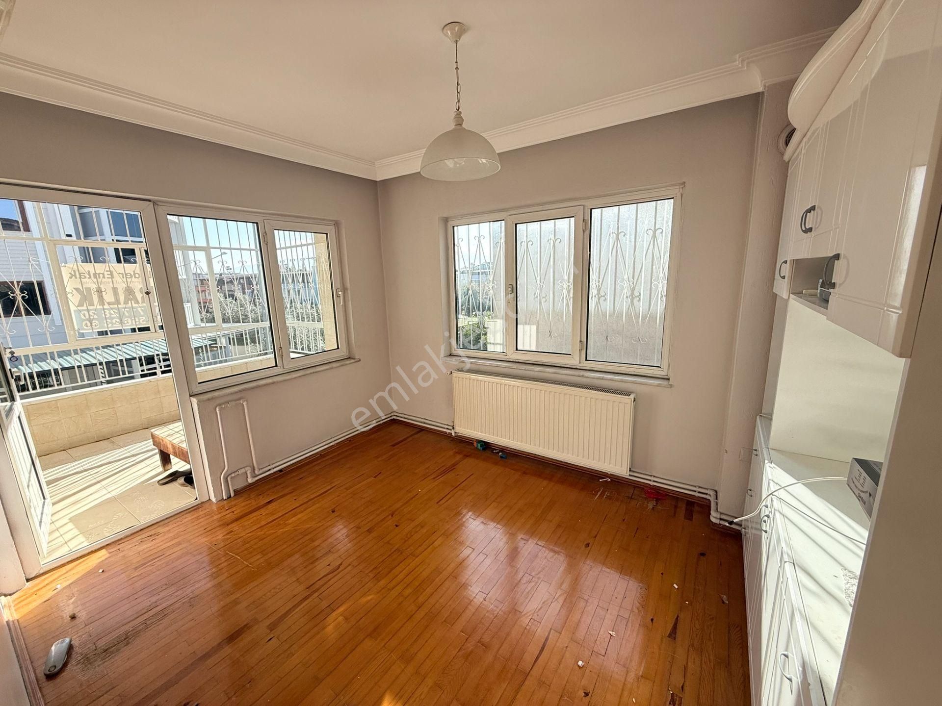 Lider'den Yeni Mahallede 3+1 Doğalgazlı Kiralık Daire - Görsel 9