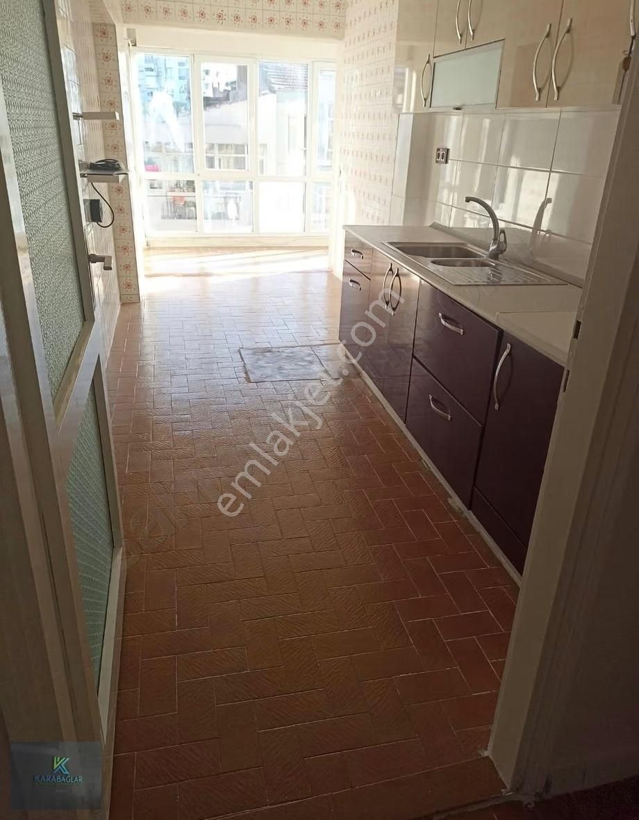 !!acil!! Üçkuyular F.altay'da 3+1 Arakat Asansörlü Satılık Daire - Görsel 3