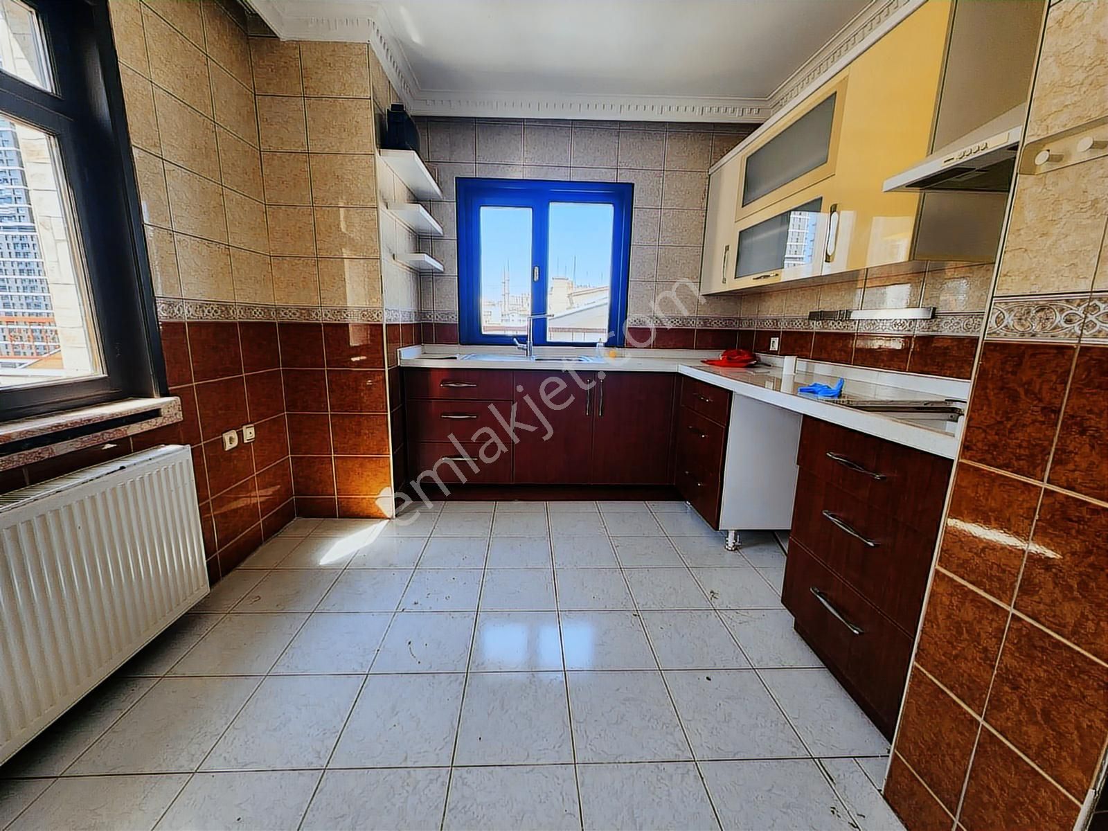 Antares Avm Yakını Mantolamalı Geniş Teraslı 5+1 Dubleks Kiralık - Görsel 22