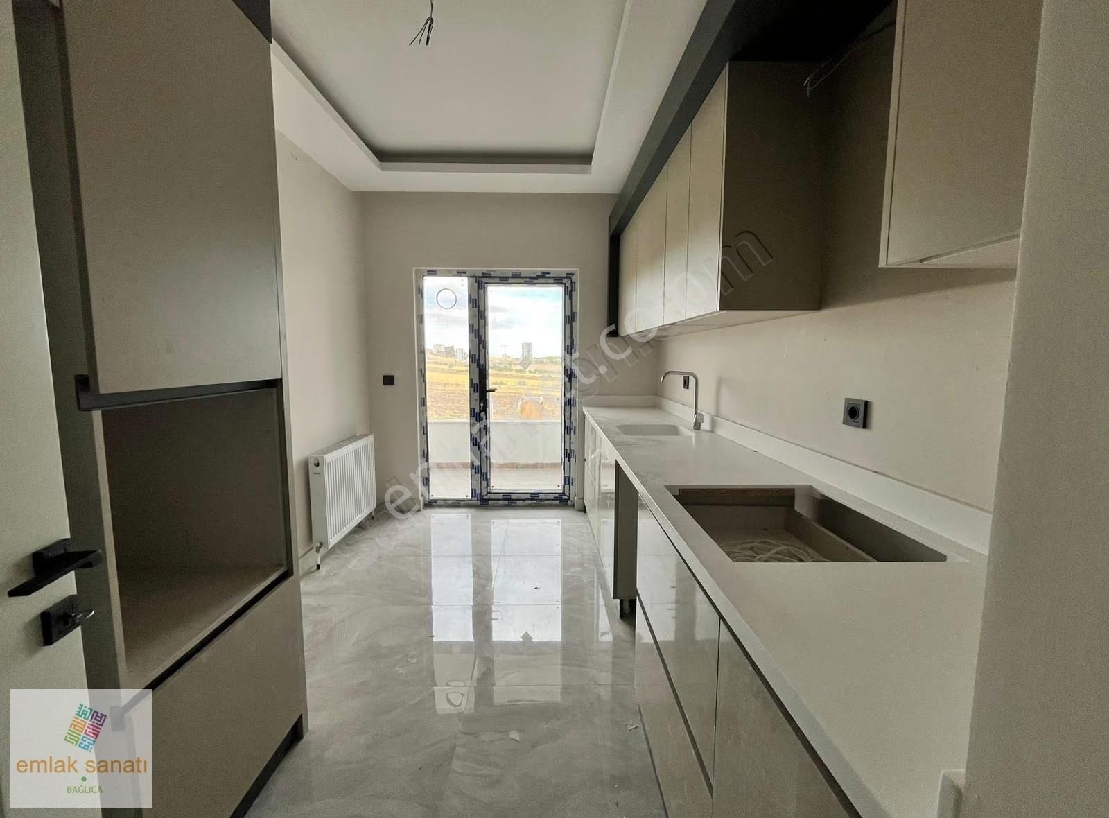 Atayurt Mahallesinde Satılık Oturmaya Hazır Lüks 2+1 Daire - Görsel 23