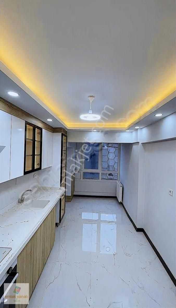 Etimesgut Topçu Mah.içi Sıfır Yapılı 1.katta 3+1 - Görsel 11