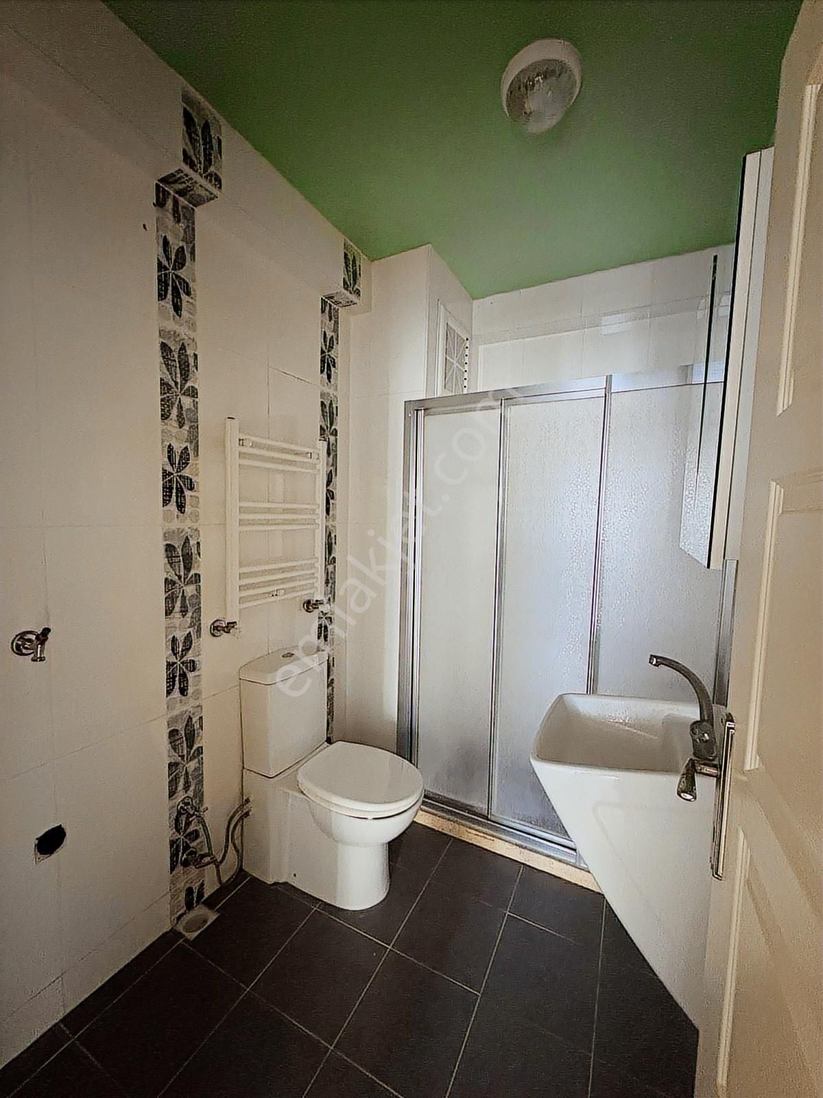 Sancaktepe Fatih Mah. Oldukça Kullanışlı Kiralık 2+1 Daire - Görsel 12