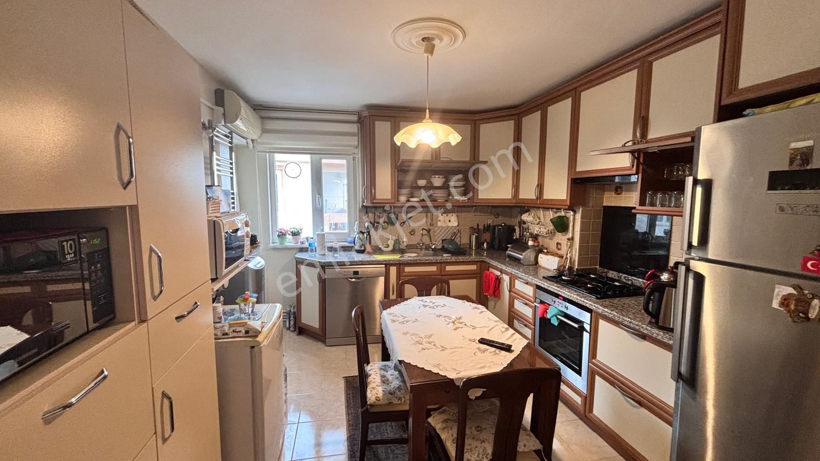 Barış Mahallesinde Site İçerisinde 3+1 Kombili Daire