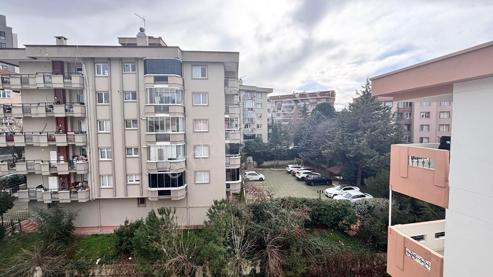 Barış Mahallesinde Site İçerisinde 3+1 Kombili Daire - Görsel 21