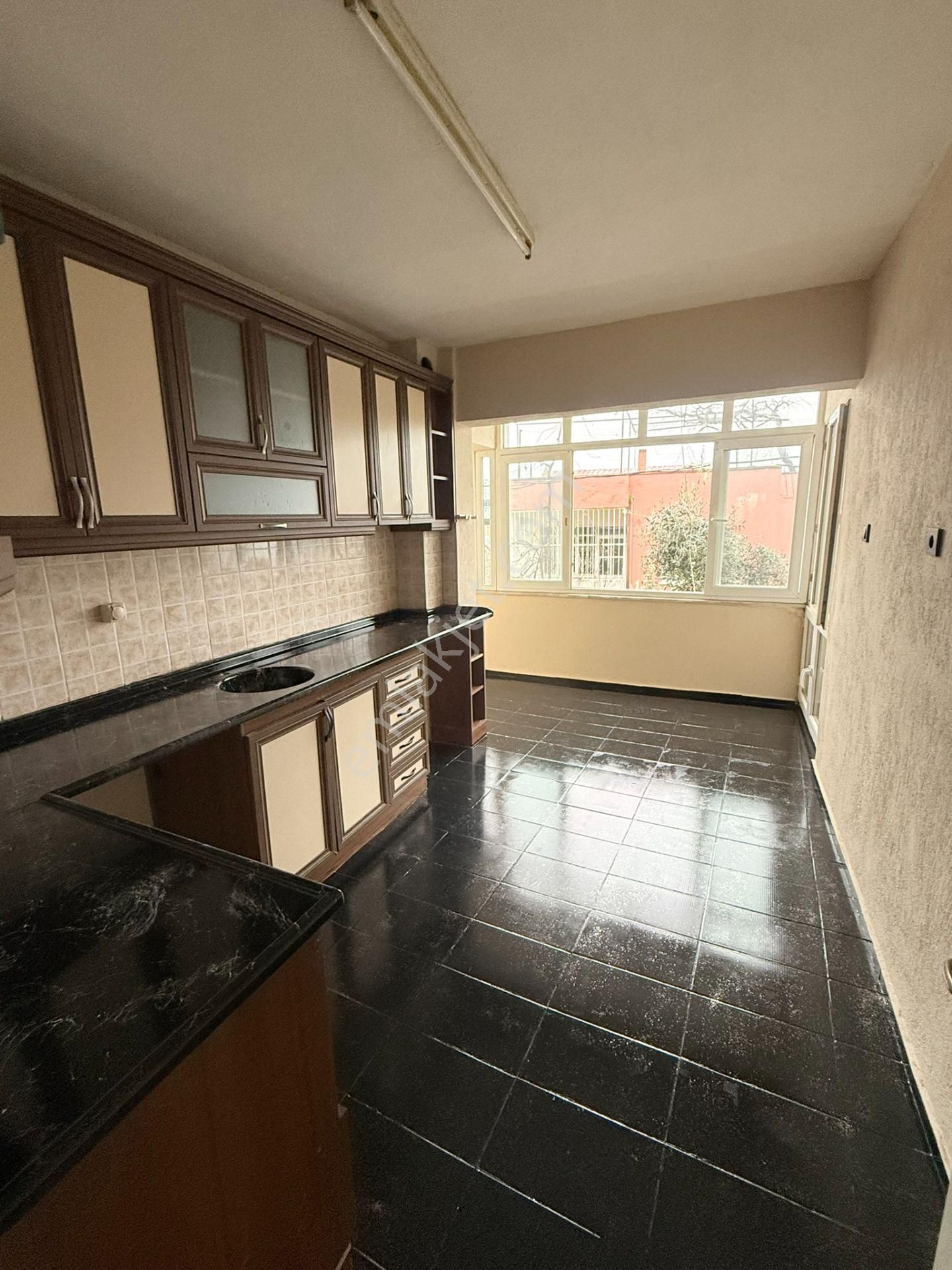 Lider'den Pınarbaşı Mah. Arakat Geniş Ferah 3+1 Kiralık Daire - Görsel 2