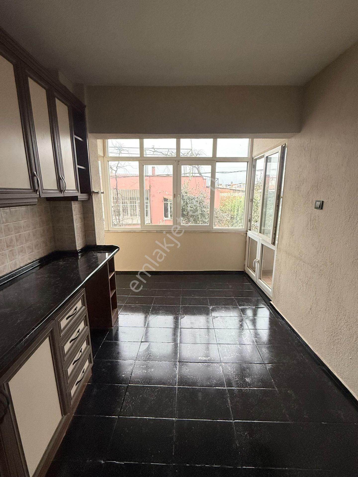 Lider'den Pınarbaşı Mah. Arakat Geniş Ferah 3+1 Kiralık Daire - Görsel 4