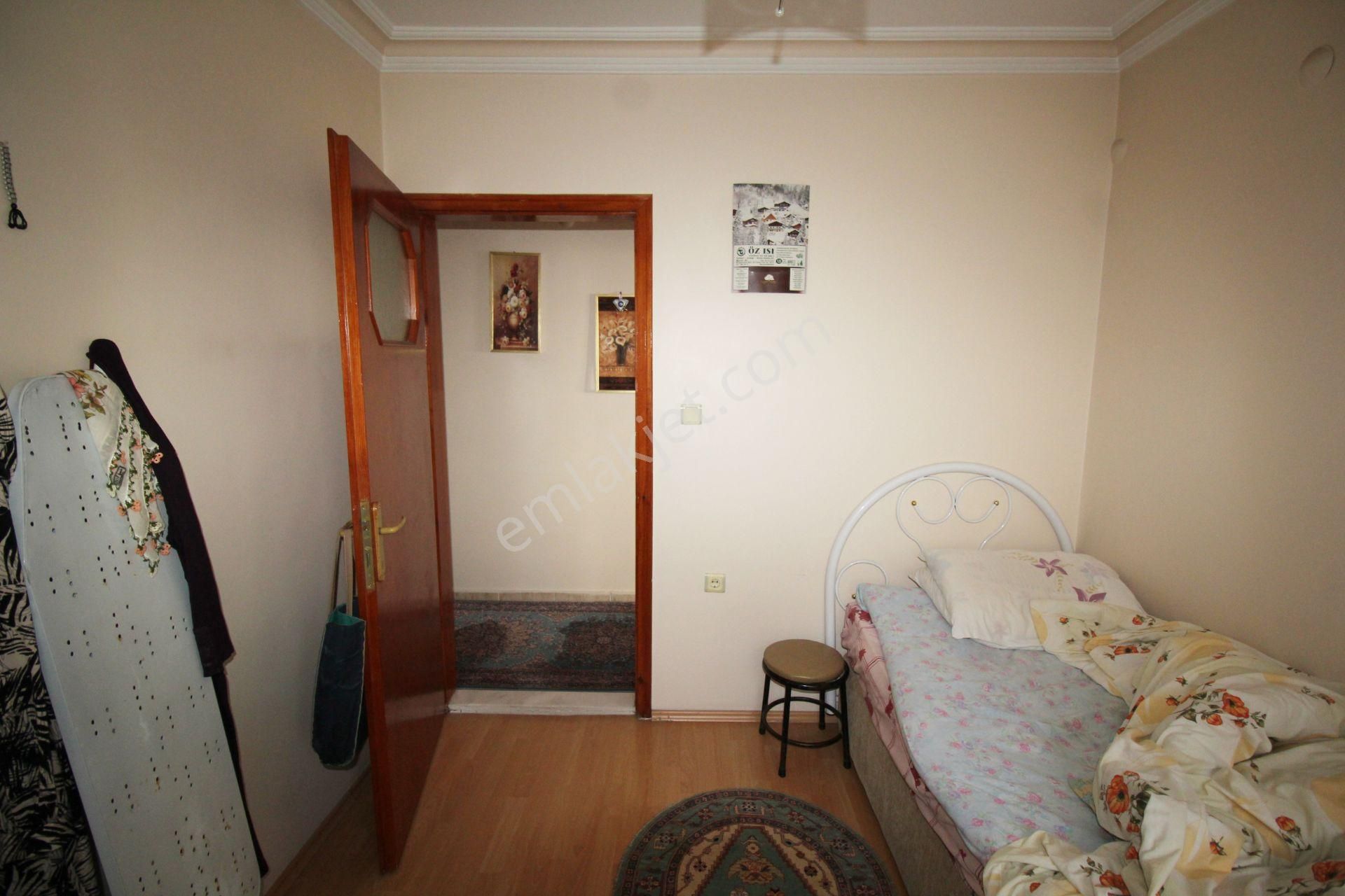 Krc'den Harika Lokasyonda 3+1 Ön Cephe Satılık Daire - Görsel 12