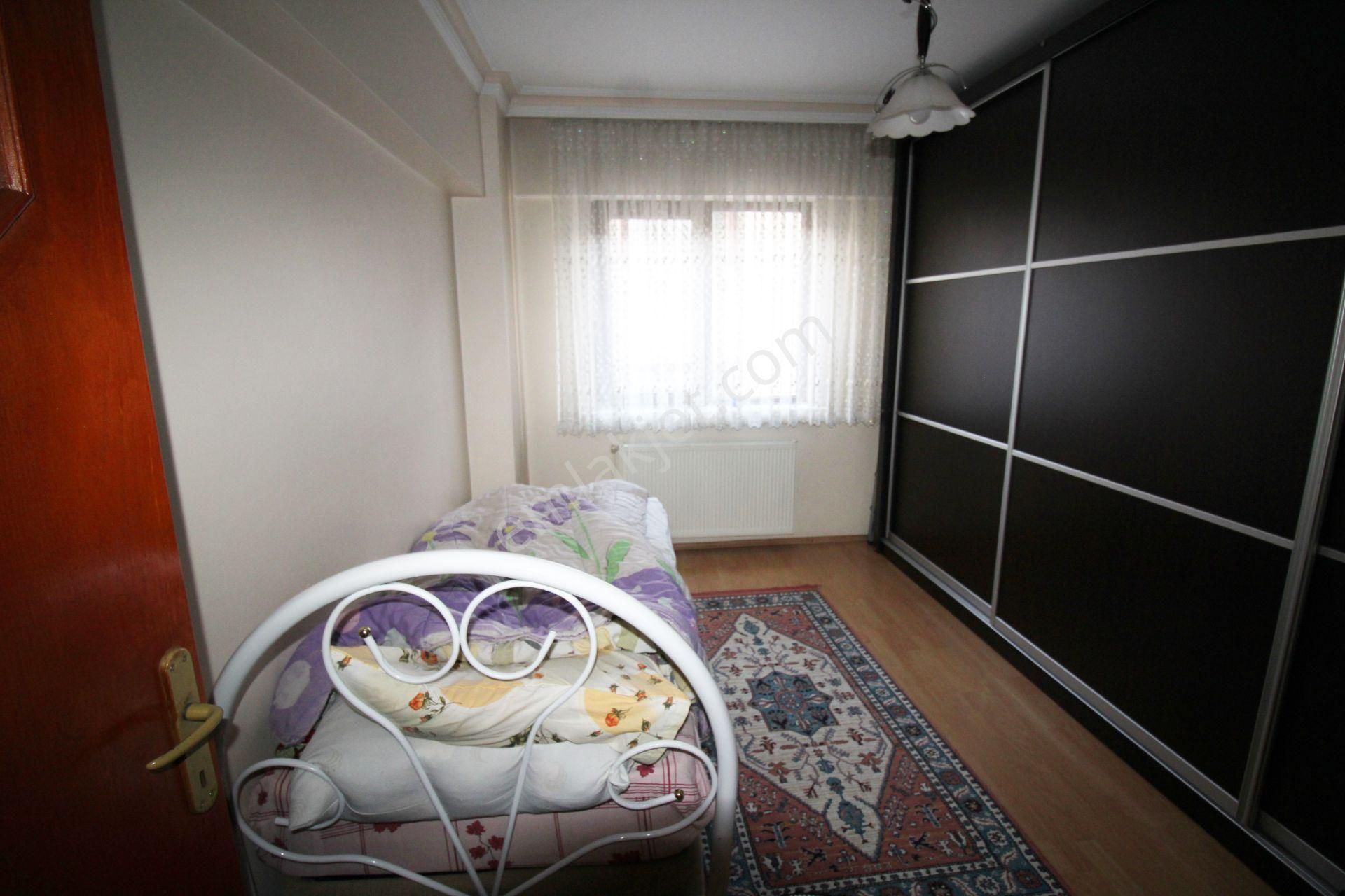 Krc'den Harika Lokasyonda 3+1 Ön Cephe Satılık Daire - Görsel 9