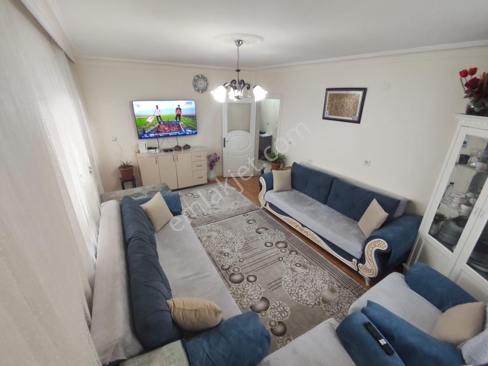 Yılmaz Gayrimenkulden Önü Acık Park Cephe Köşe Başı Kacırılmayacak 3+1 Fırsat Dairesi - Görsel 2