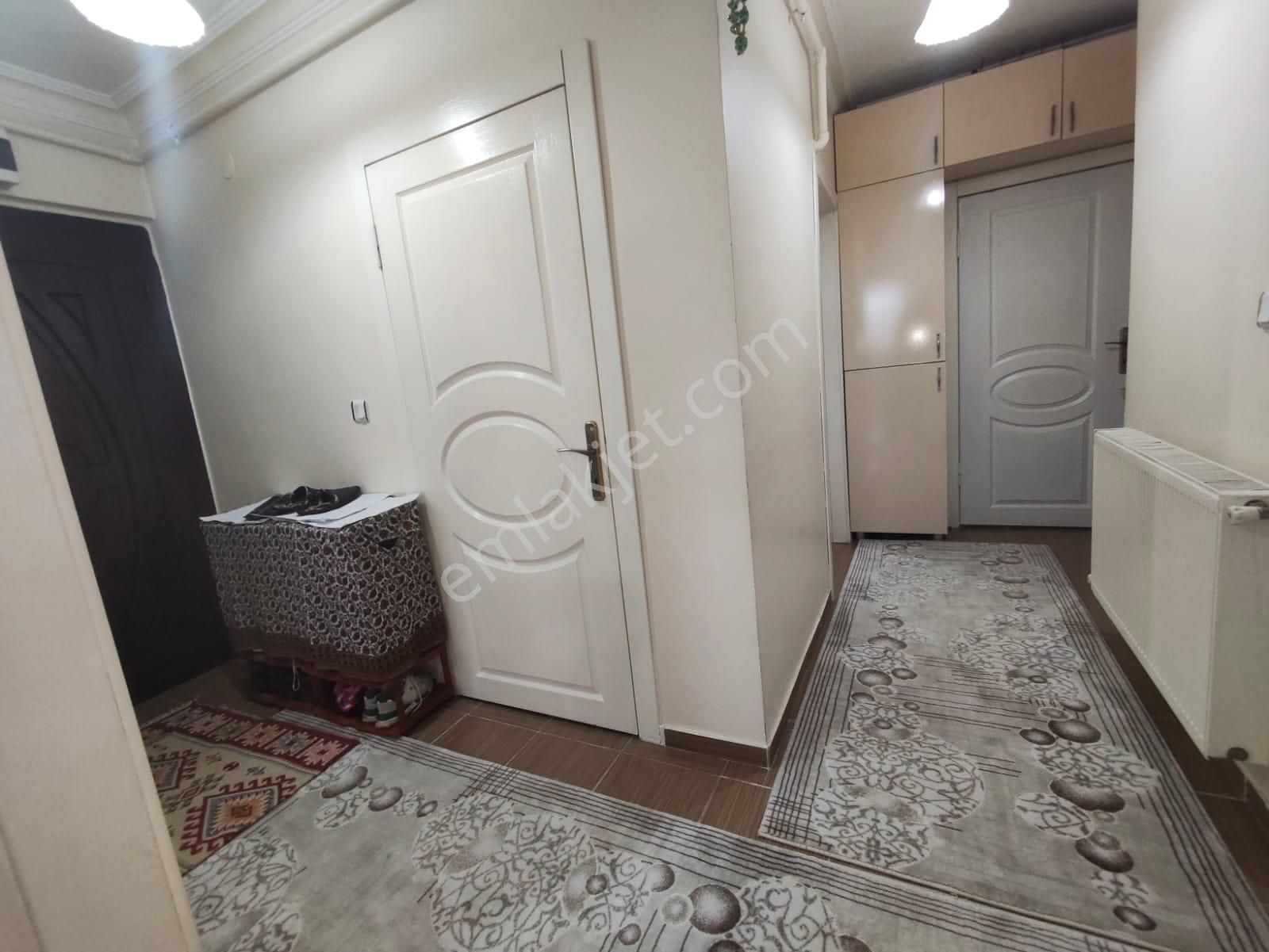 Yılmaz Gayrimenkulden Önü Acık Park Cephe Köşe Başı Kacırılmayacak 3+1 Fırsat Dairesi - Görsel 24