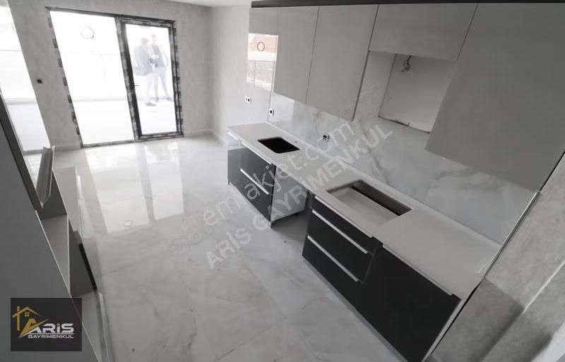 Aris'ten Şok Fiyat! Site İçinde Yozgat Bulv. Üzeri Yapılı Lüx3+1