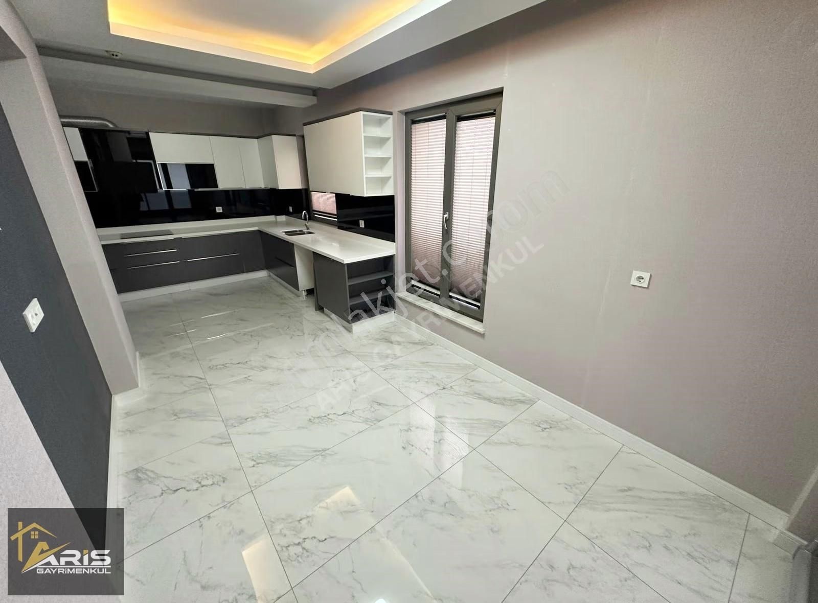 Aristen Bulvar Üstü Konut Gurmelerinin Tek Tercihi! Hiperlüx 4+1 - Görsel 20