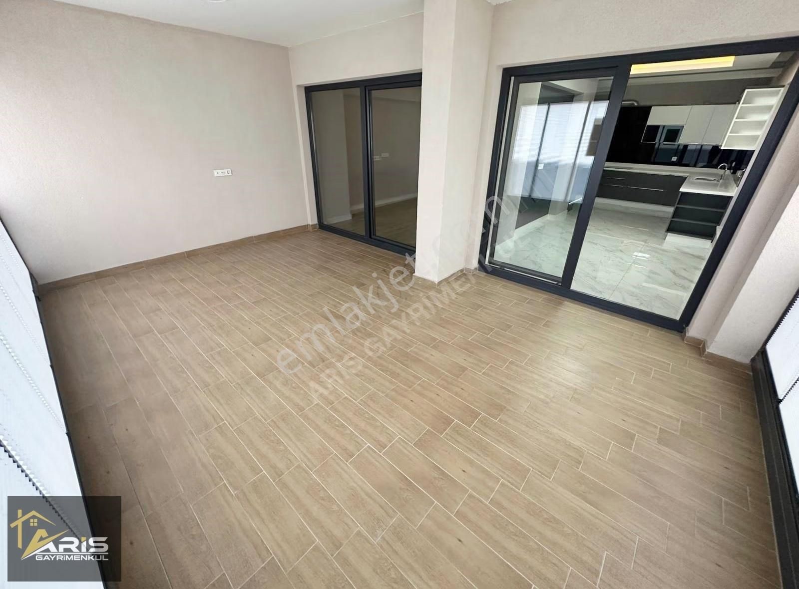 Aristen Bulvar Üstü Konut Gurmelerinin Tek Tercihi! Hiperlüx 4+1 - Görsel 14