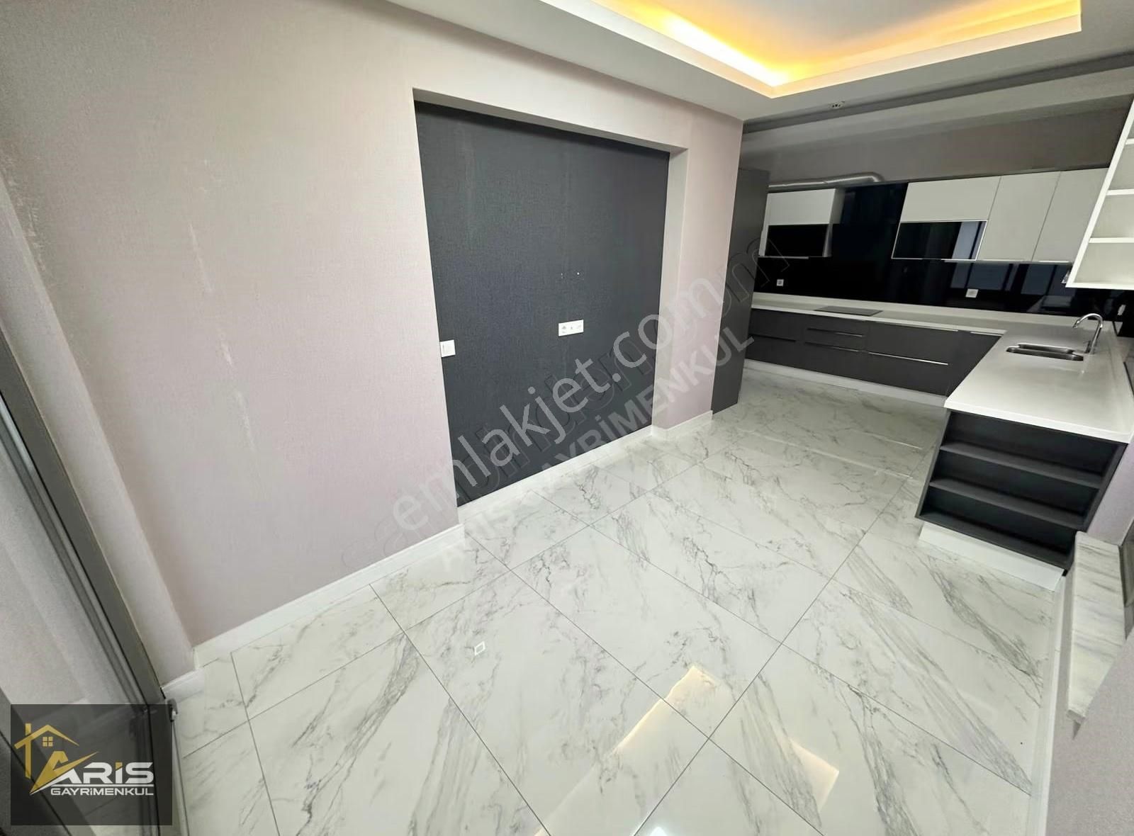 Aristen Bulvar Üstü Konut Gurmelerinin Tek Tercihi! Hiperlüx 4+1 - Görsel 7