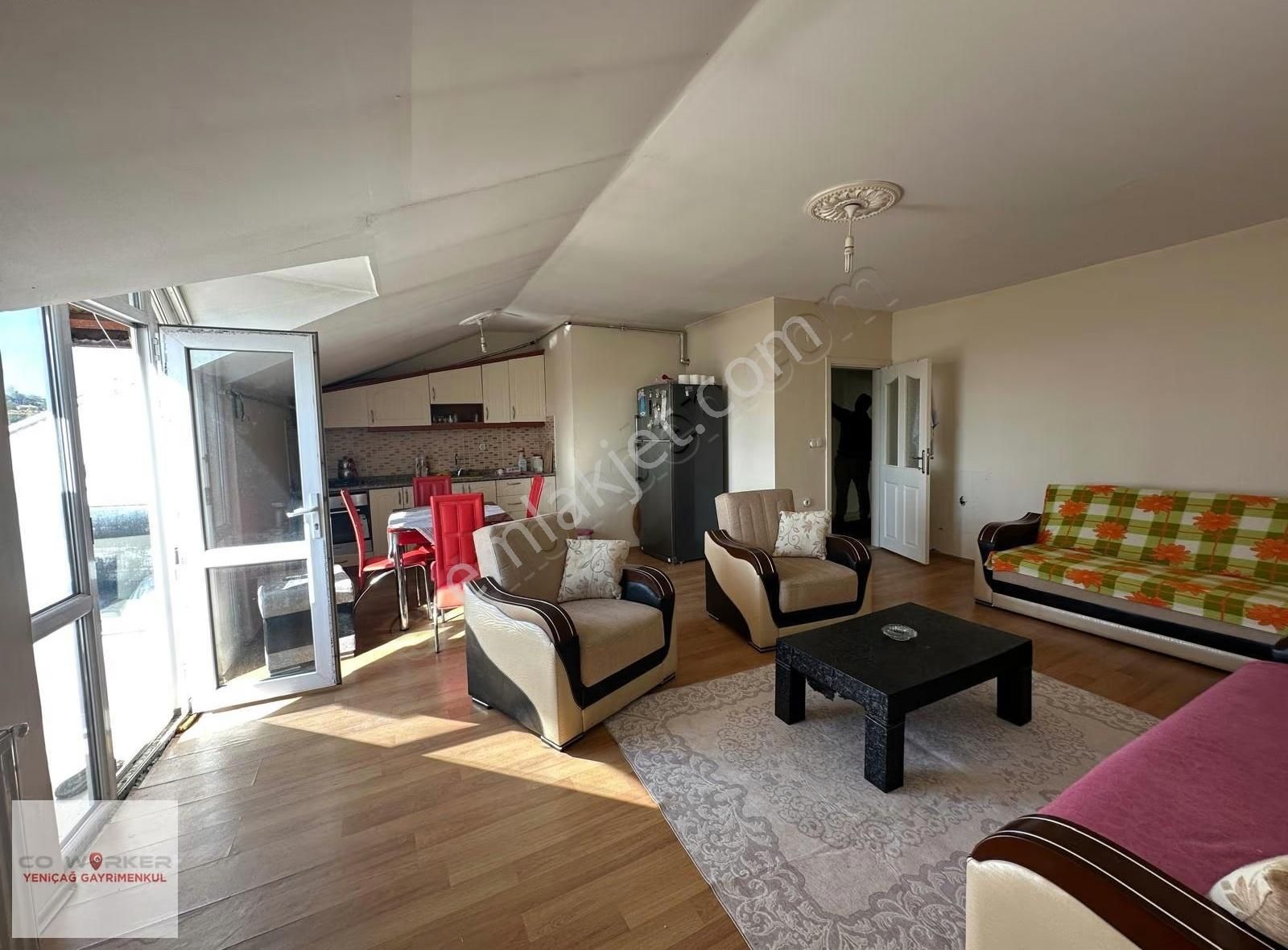 Velibaba Mahallesin'de Geniş Eşyalı 1+1 Teraslı Kiralık Daire - Görsel 9