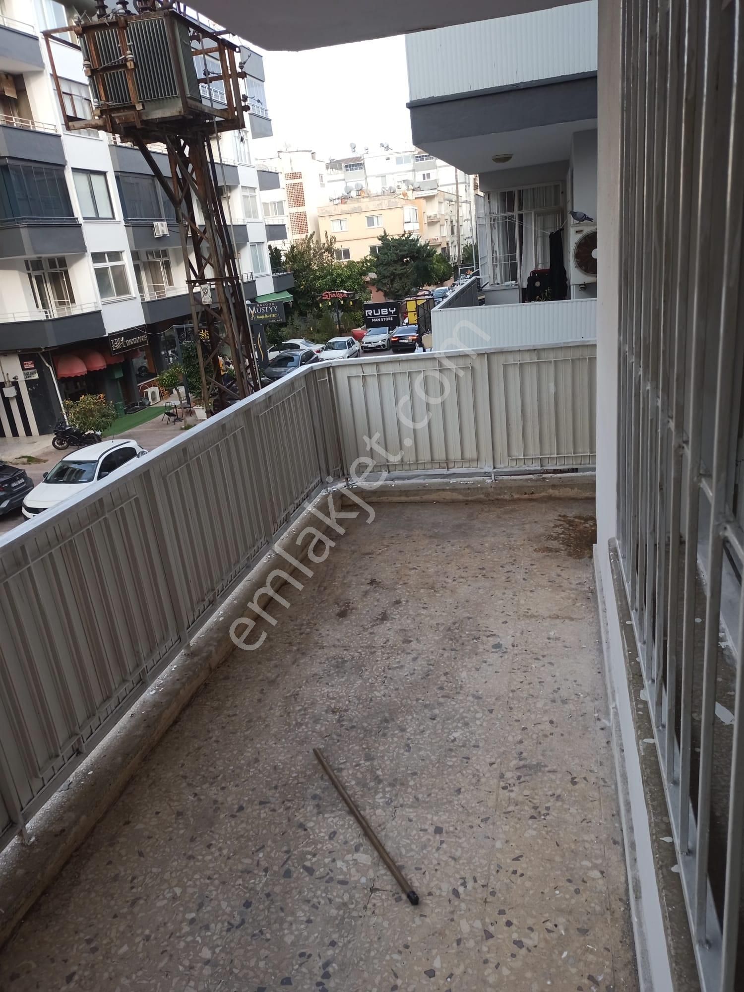 İnönü Mahallesinde 3+1 Geniş Oturum Merkezi Lokasyon Daire - Görsel 16