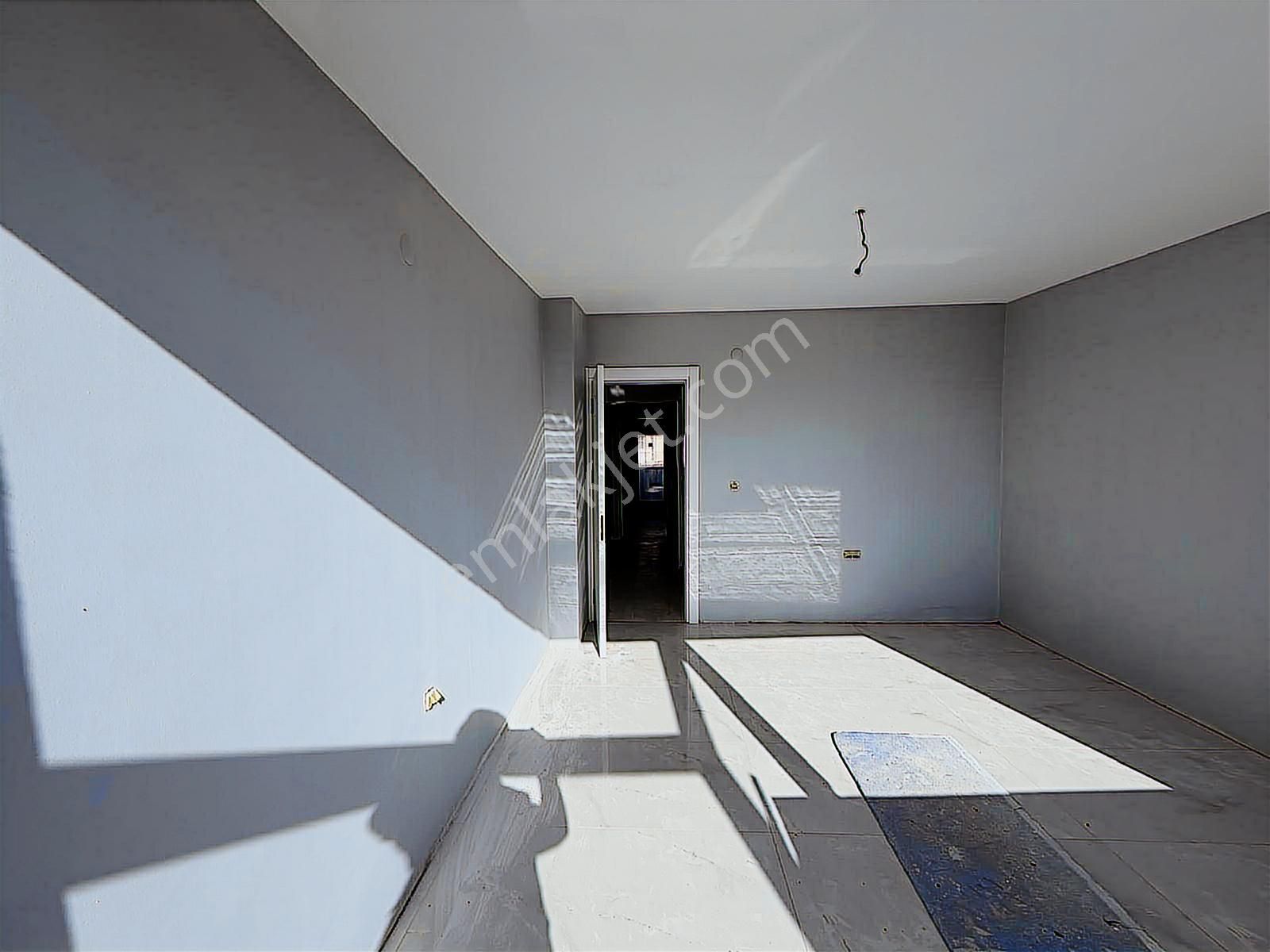 Turyap'tan Cadde Üstü Satılık Sıfır 4+1 Triplex Villa - Görsel 12