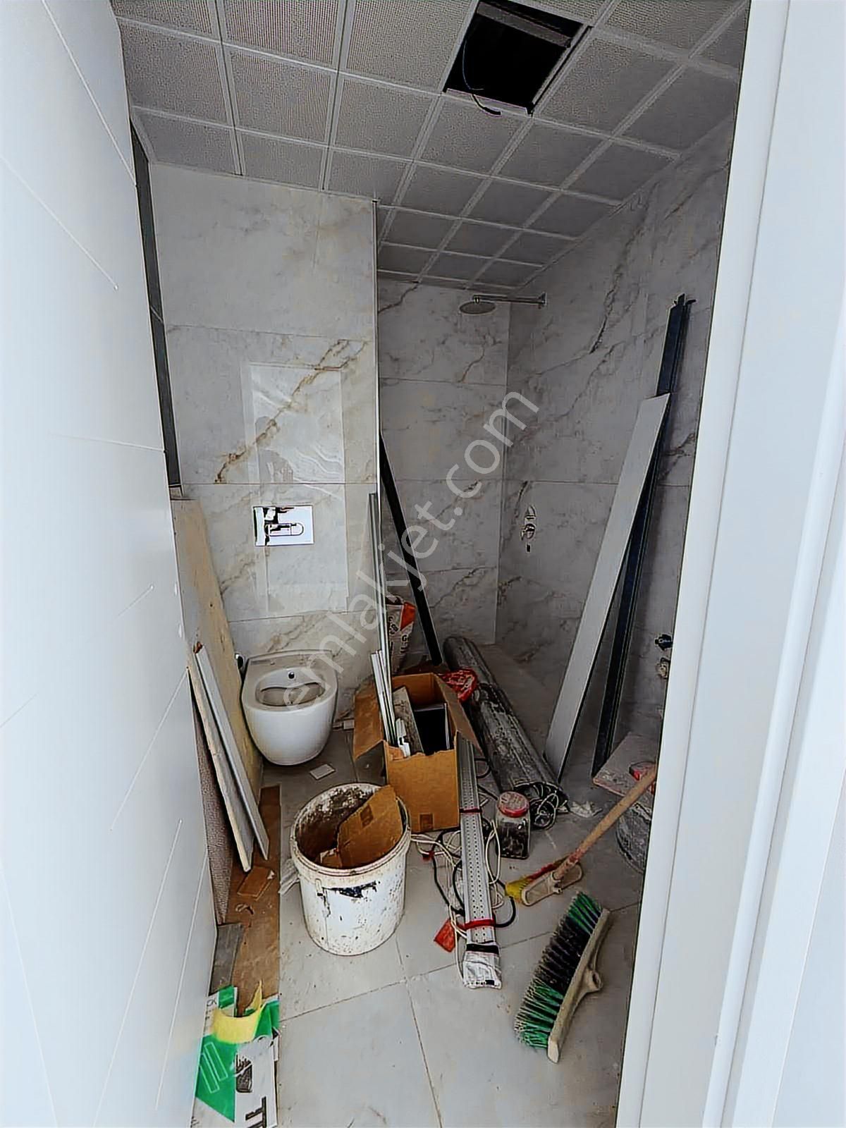 Turyap'tan Cadde Üstü Satılık Sıfır 4+1 Triplex Villa - Görsel 3