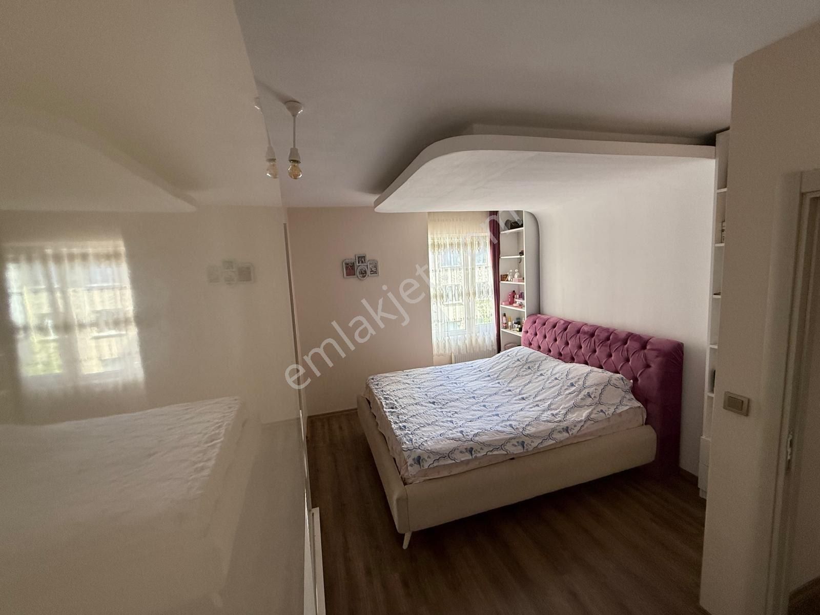 Sahibinden Merkez Konumlu Geniş Metrekareli 3+1 - Görsel 24