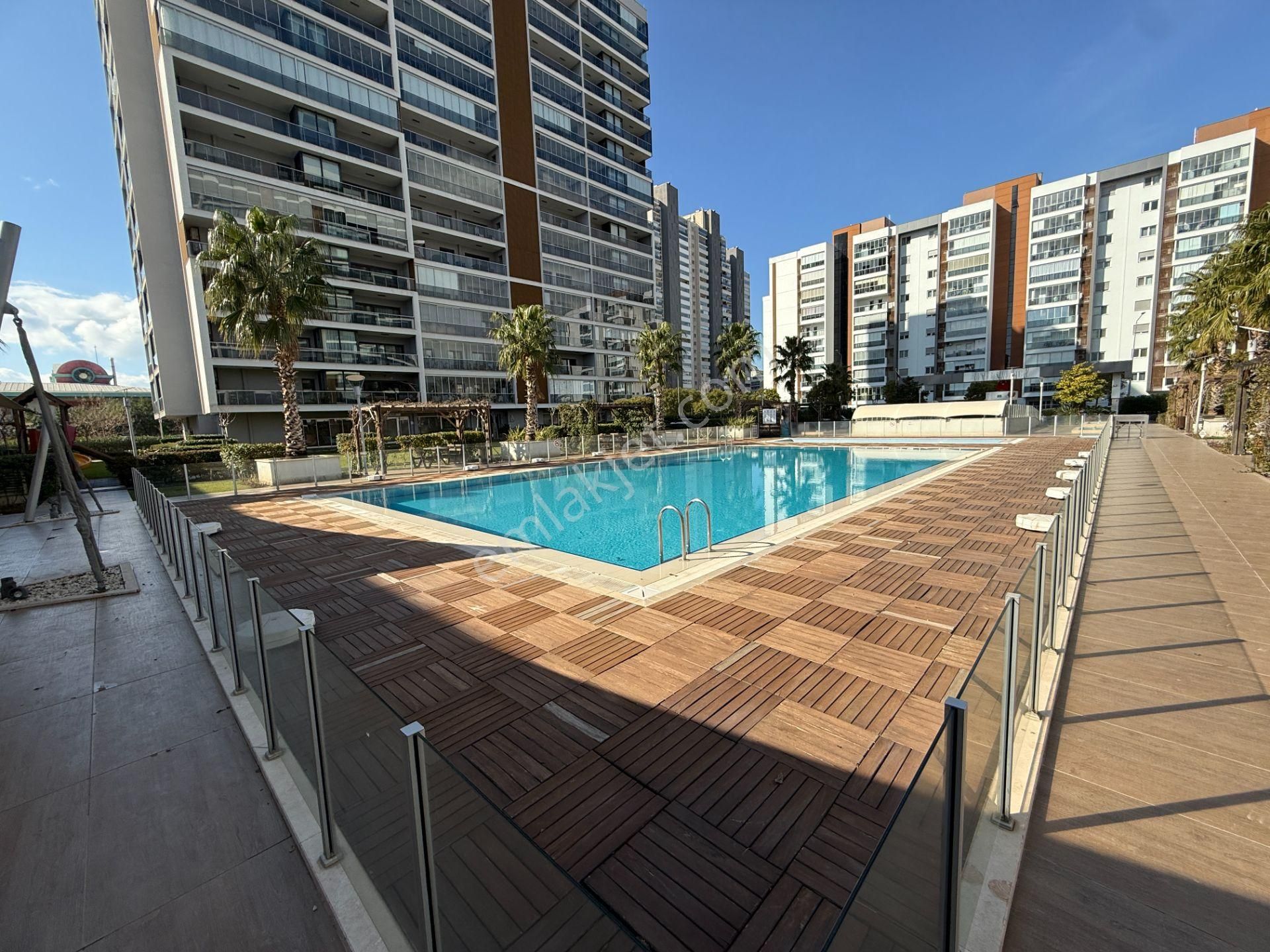 Mavişehir Modern 4 Kiralık 1+1 Daire Havuz Ve Peyzaj Manzaralı - Görsel 23