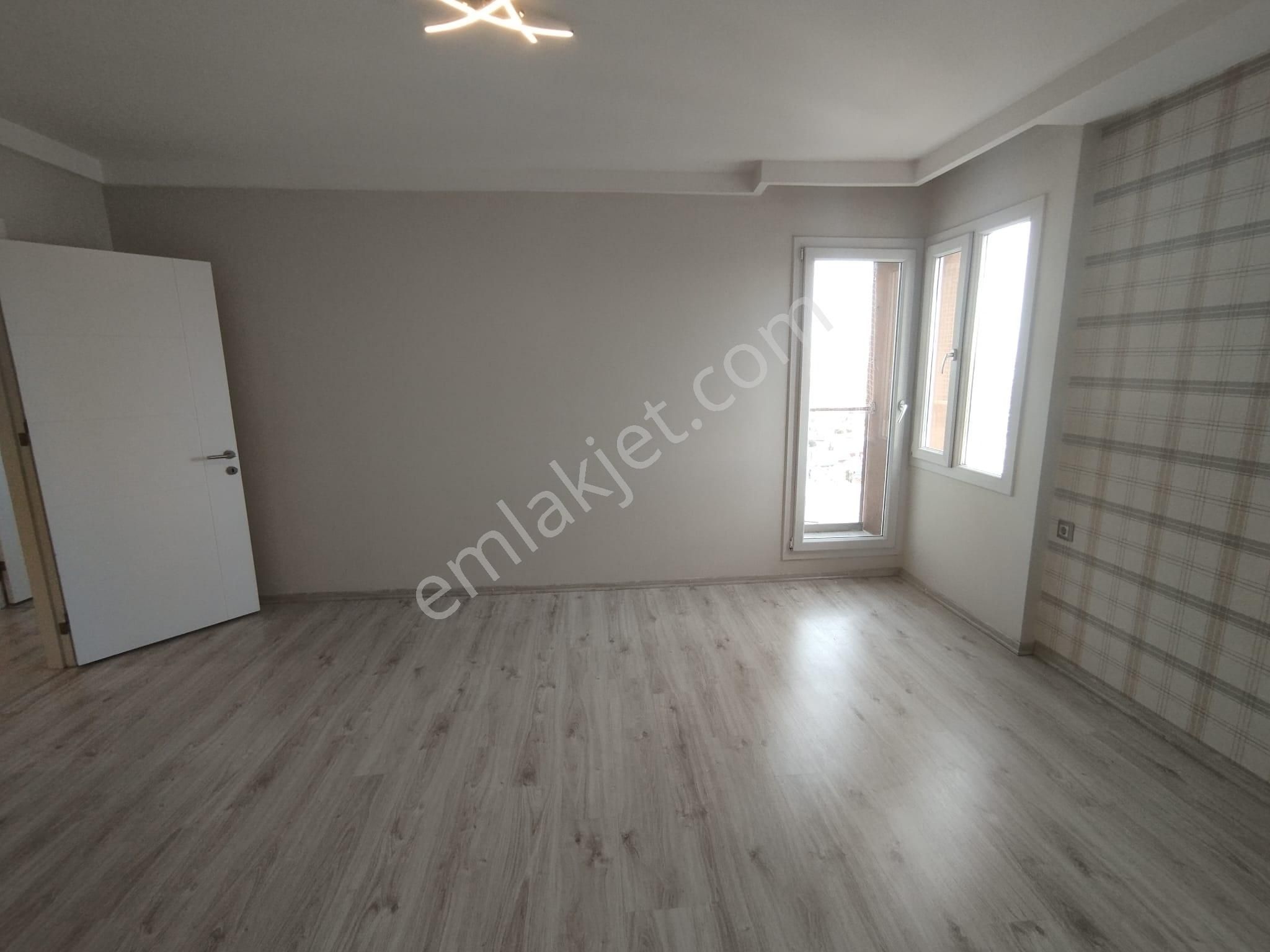 Yeni Valilik Civarı Güvenlikli Kapalı Otoparklı 2+1 155m2 Klimalı Doğalgazlı Lüks Daire - Görsel 15