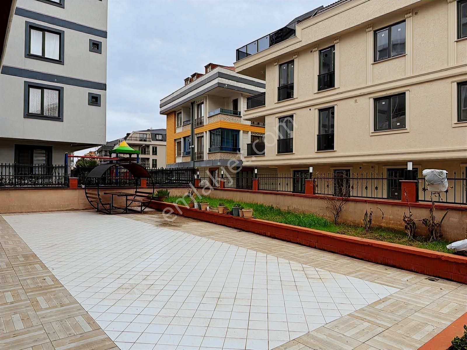 Dağtekin Yapı'dan Kavaklı Merkezi Konum Masrafsız 2+1 Kiralık !