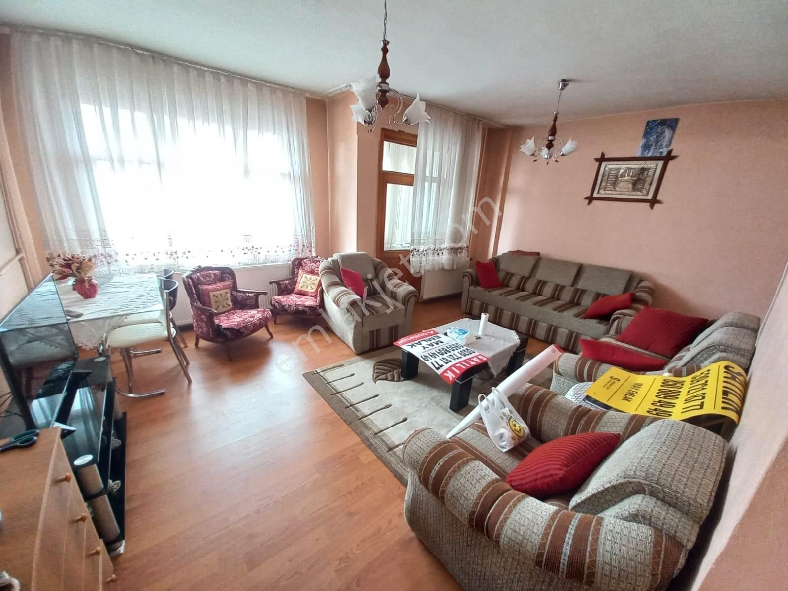 Barış Caddesine Cephe Asansörlü Satılık 2+1 Esyalı Daire - Görsel 14