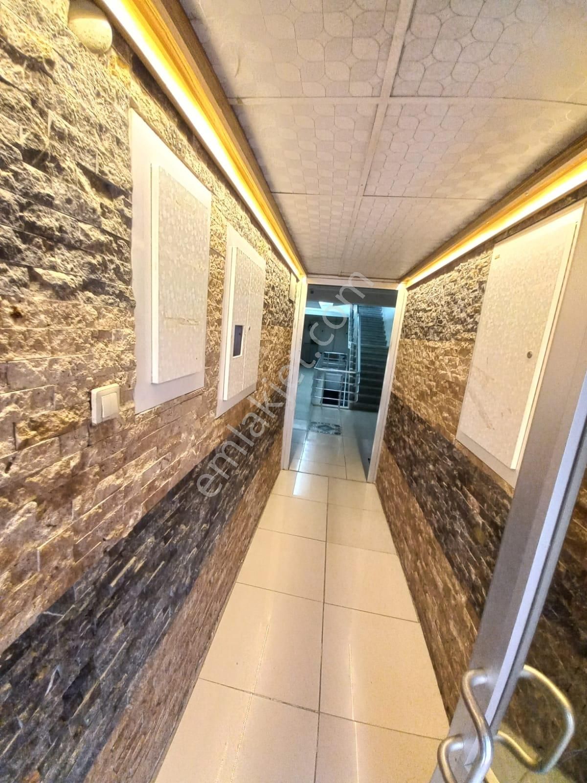 Barış Caddesine Cephe Asansörlü Satılık 2+1 Esyalı Daire - Görsel 21