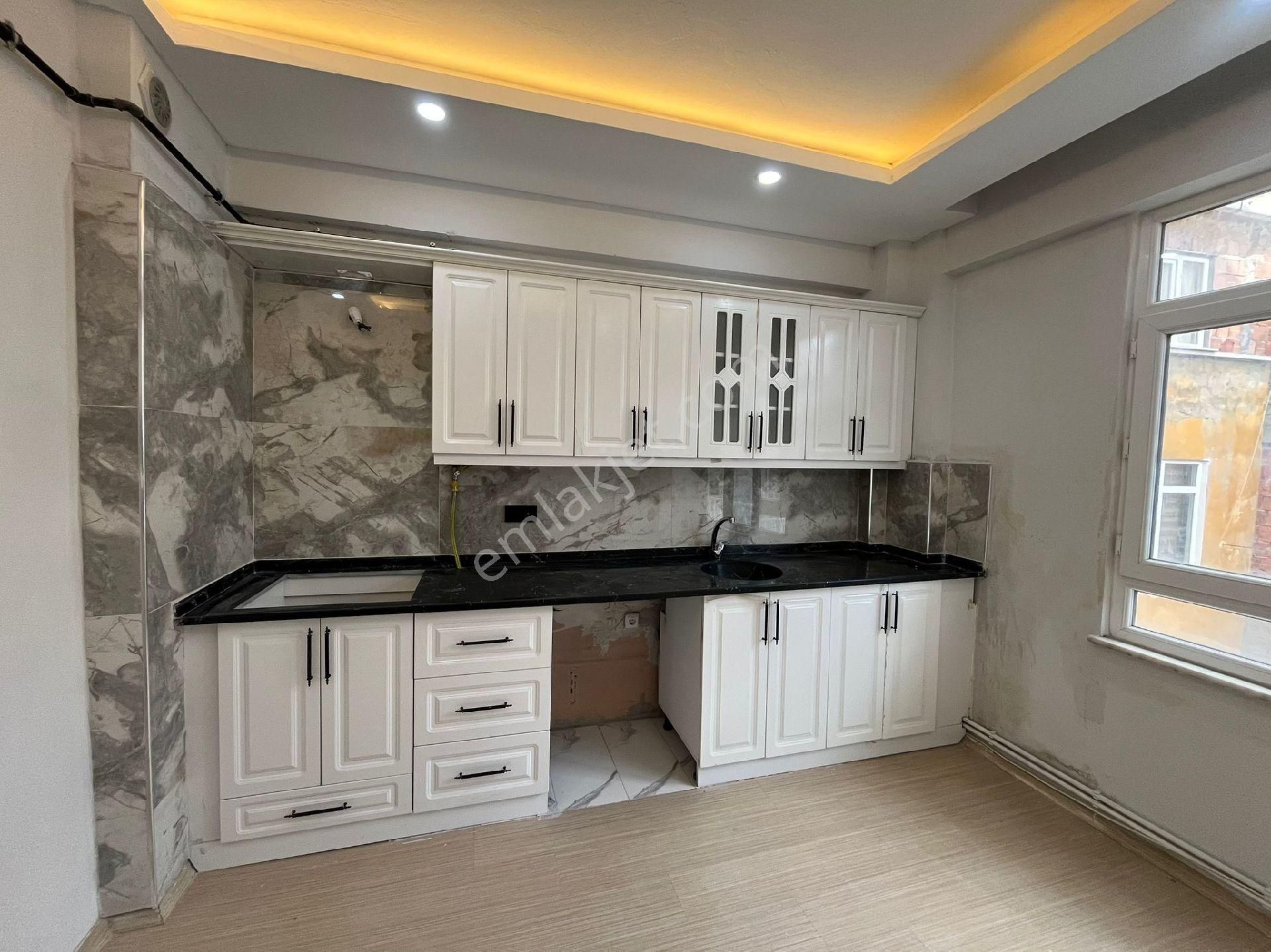 Evim-nur'dan Hürriyet Mh. 3+1 3.kat 2balkon