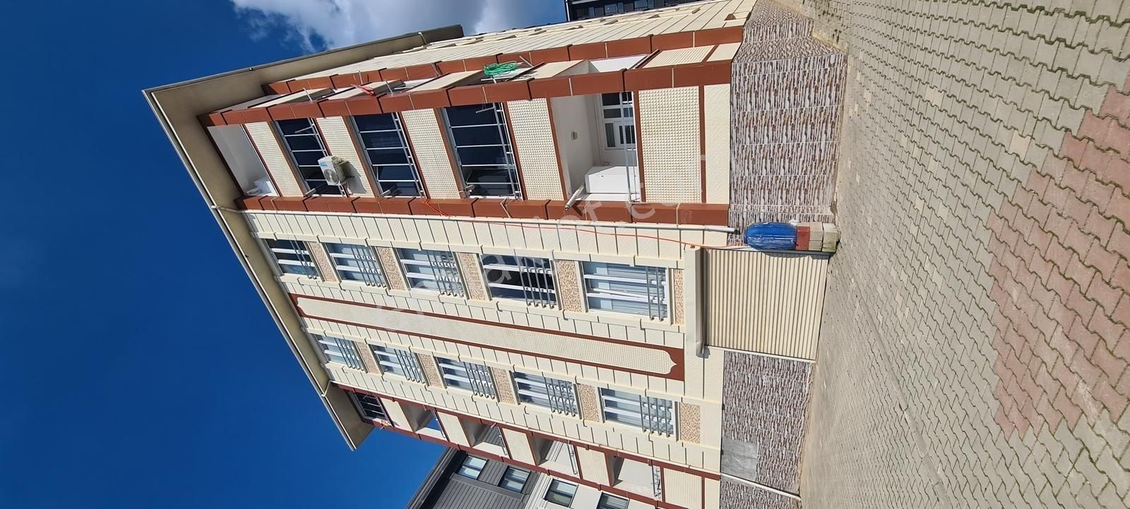 İnegöl Alanyurt Fatih Mahallesinde Satılık Lüks 2+1 Daire - Görsel 15