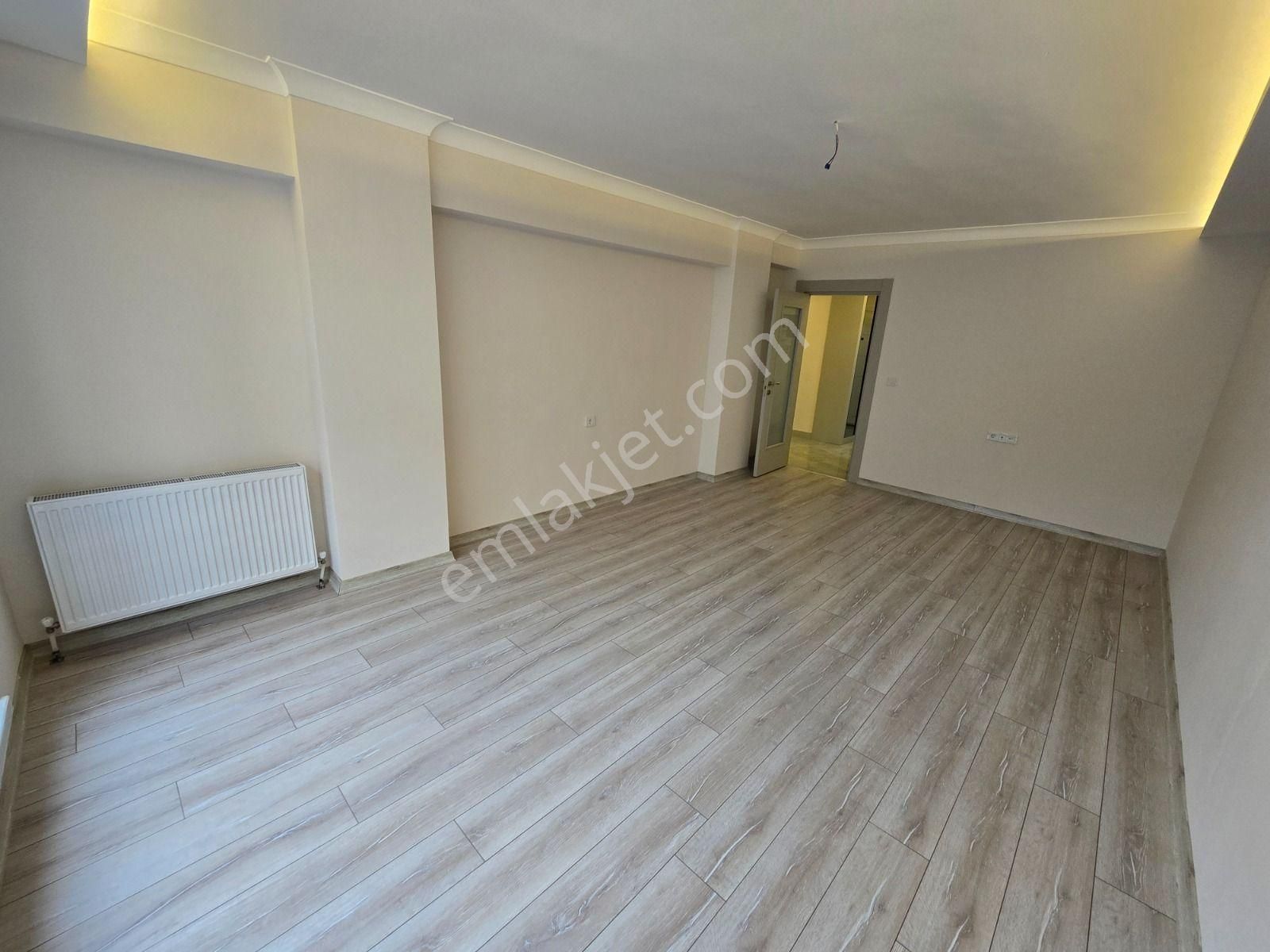 İstasyon Mah Satılık 3+1 Geniş Balkonlu Çift Banyolu Arakat Sıfır Daire - Görsel 9