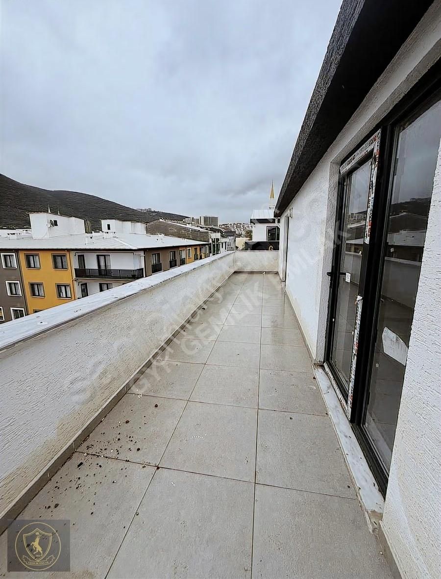 3+1 Sıfır Dubleks Daire (kalitenin Ve Konforun Tanımı)