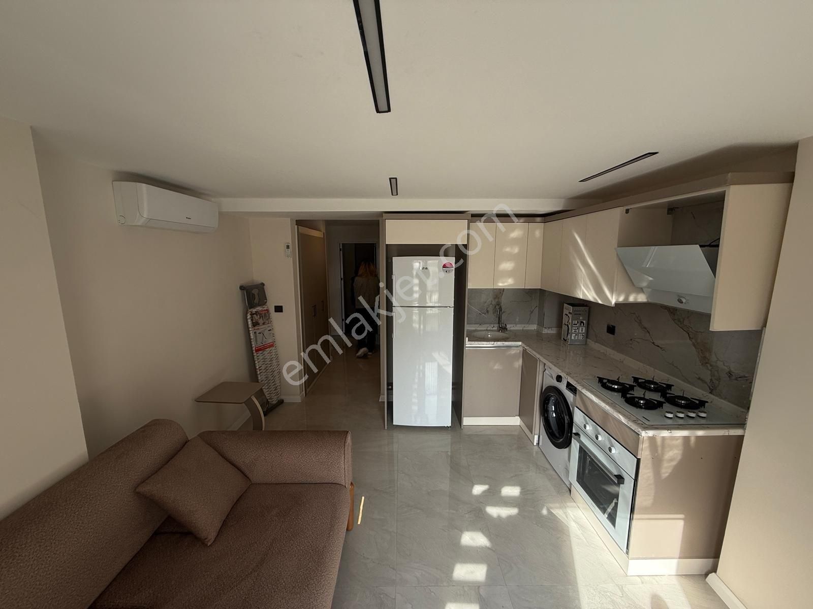 Merkezi Konumda Full+full Donatılı Lüks Eşyalı Sıfır Daire - Görsel 4