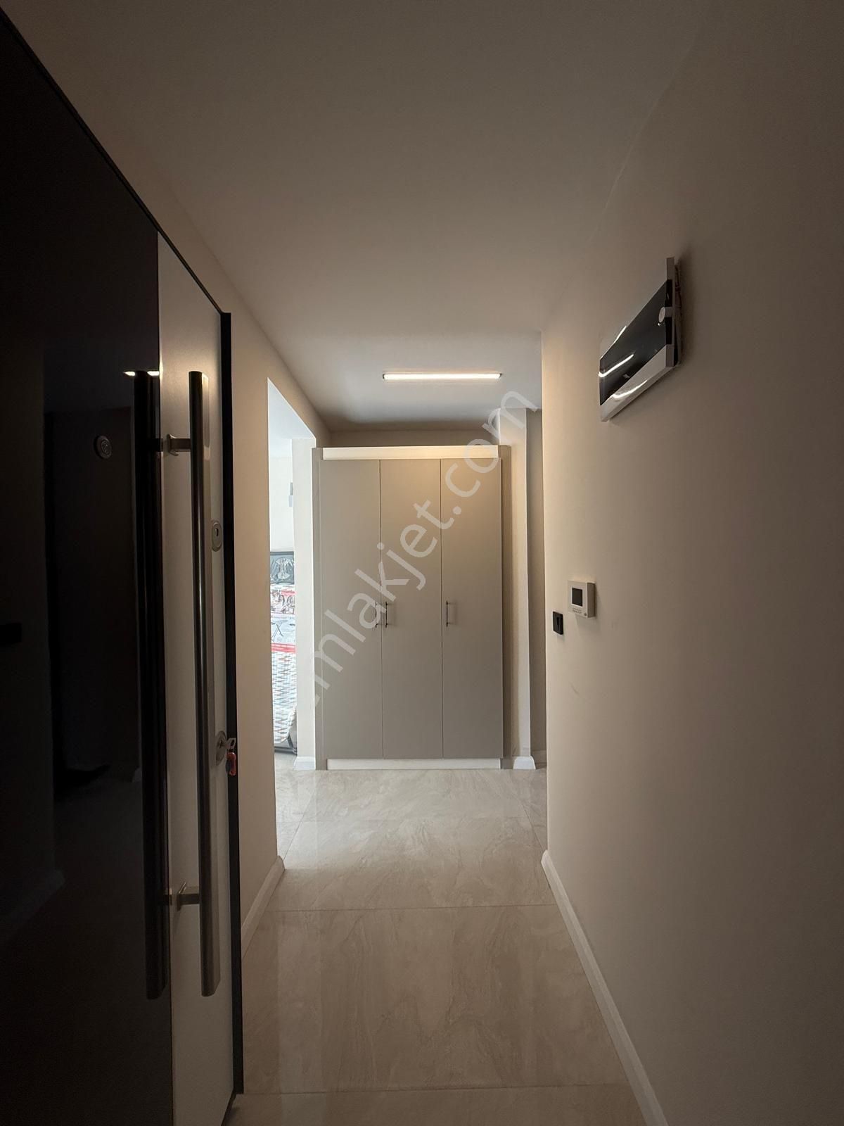 Merkezi Konumda Full+full Donatılı Lüks Eşyalı Sıfır Daire - Görsel 2