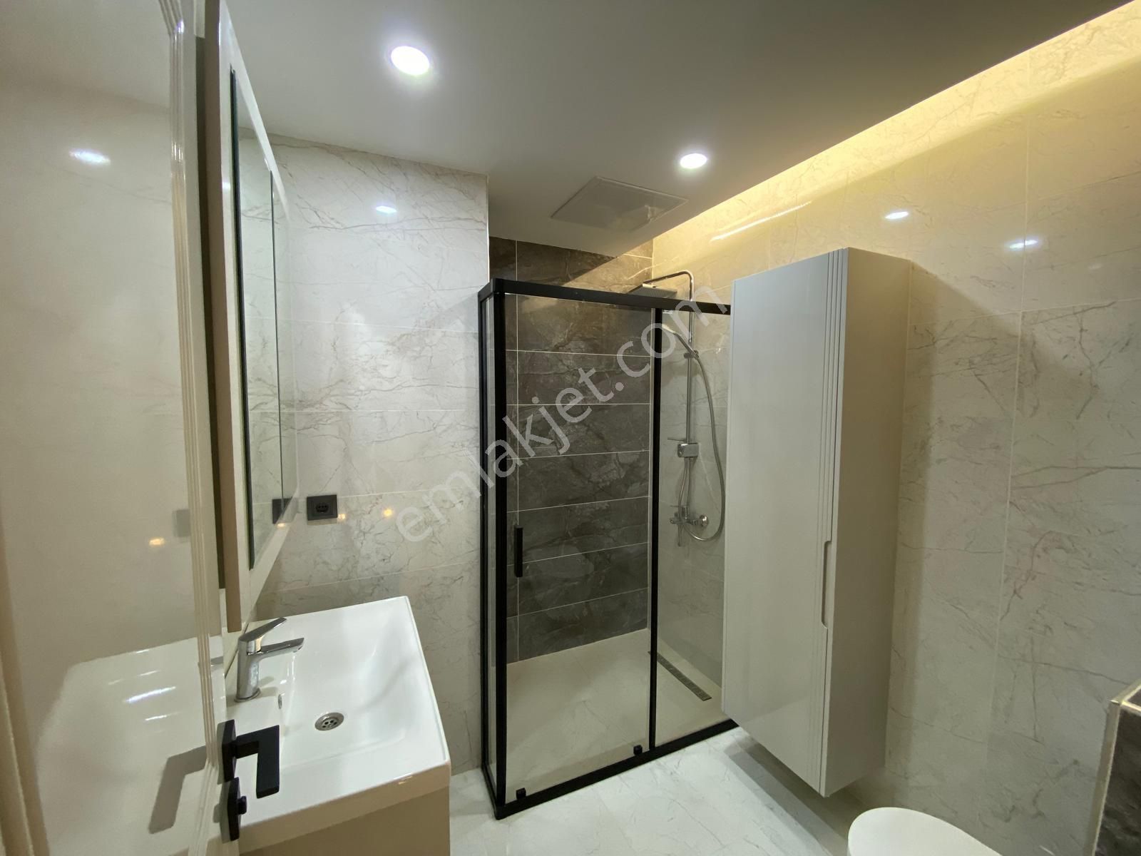 Millioğlun Dan Beylerbeyi'n De Satılık 3,5+1 Ultra Lüks Daireler - Görsel 17